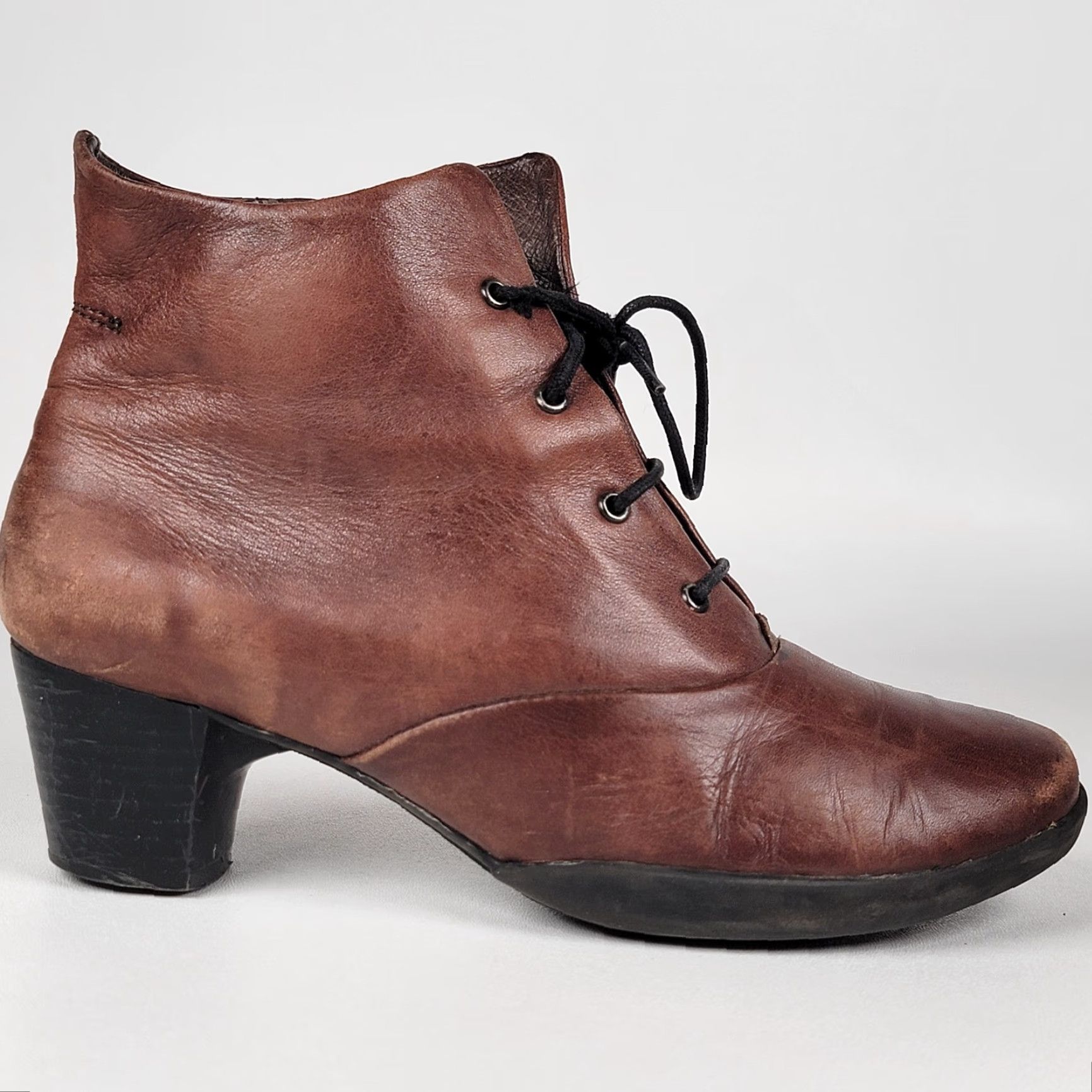 Vintage Wolky Comfort Boots COGNAC Brown LEATHER Jacquerie WOMEN'S Size 39 Boots Ankle Zip Rubber Wedge Round Toe Leather Women Size US 9 / IT 39 - 3 Thumbnail