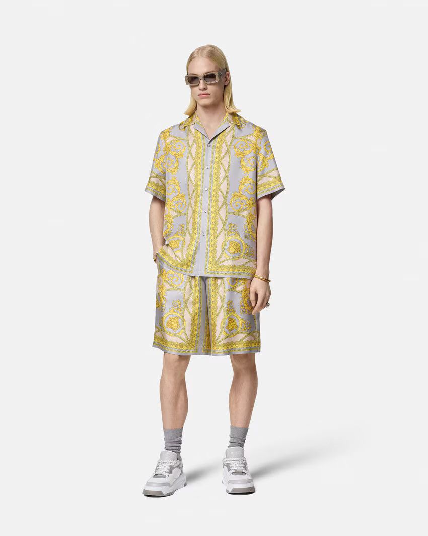 Versace o1s22i1n0125 Bermuda Short in Multicolor Size US 34 / EU 50 - 2 Thumbnail