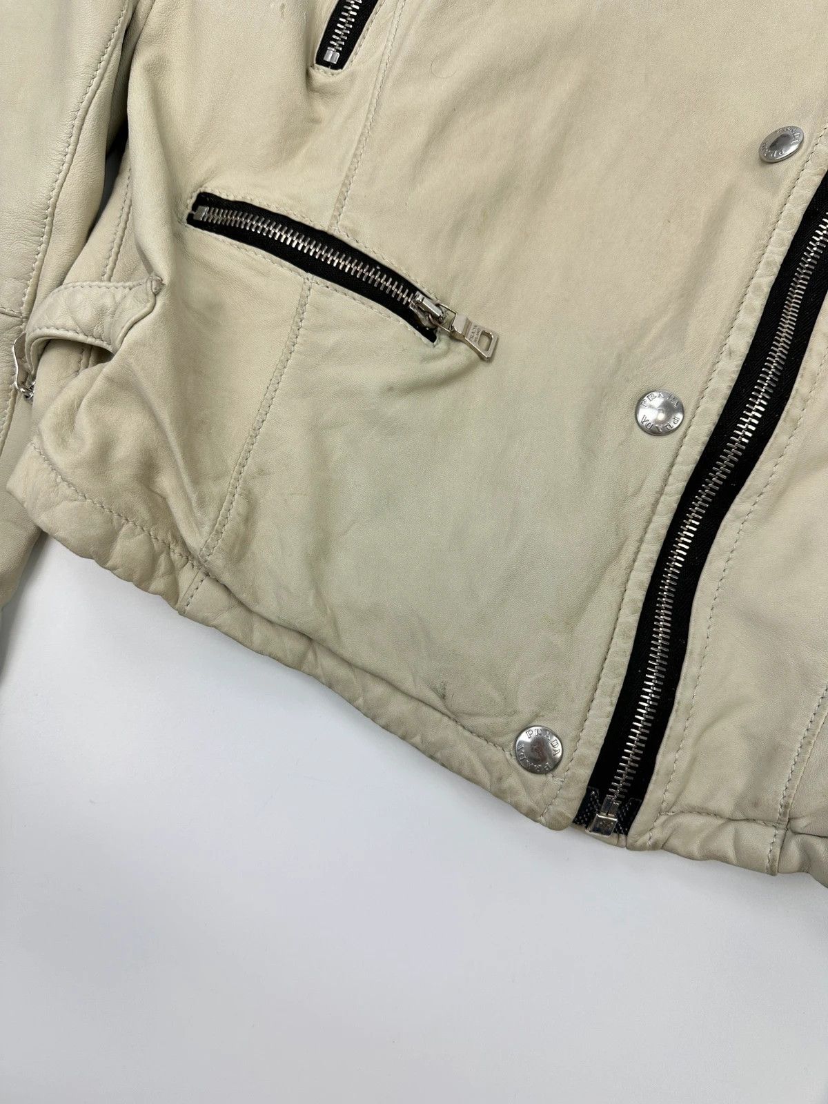 Prada Prada Sport FW02 Beige Perfecto Leather Multi Pocket Jacket Size M / US 6-8 / IT 42-44 - 4 Thumbnail