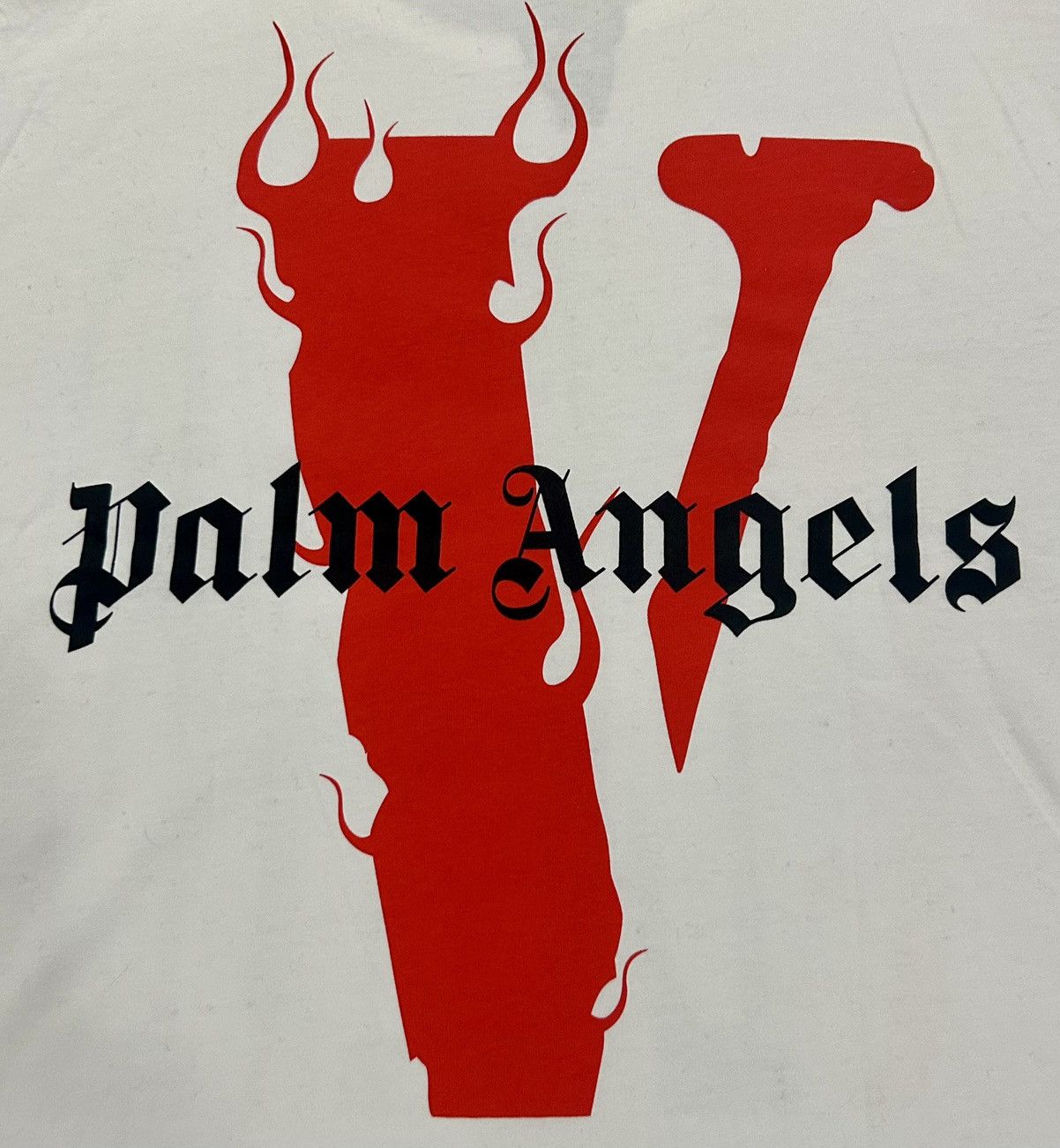 Palm Angels × Vlone Vlone x Palm Angels Logo Tee White Size US L / EU 52-54 / 3 - 8 Thumbnail