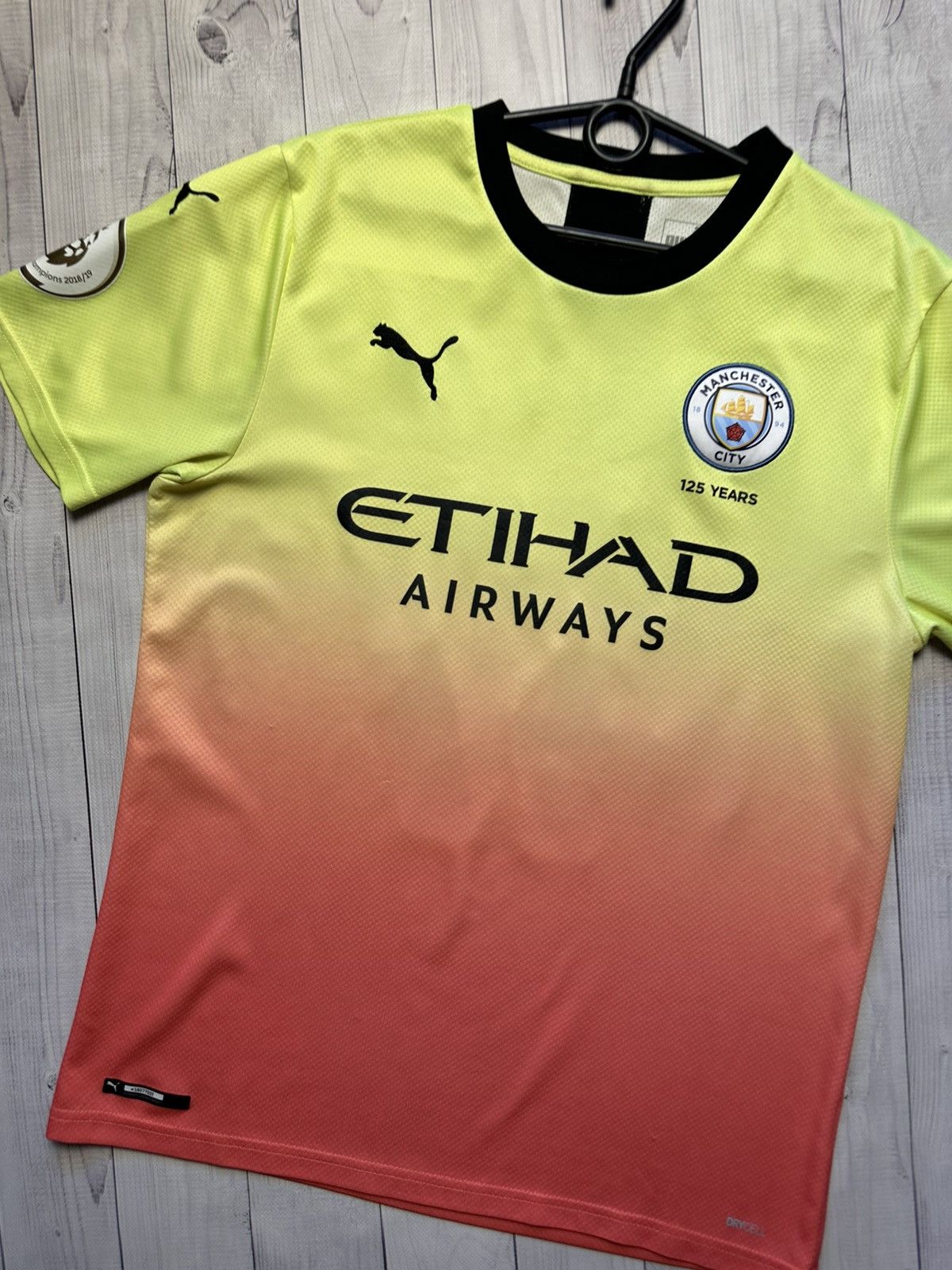 Puma Manchester City 47 Foden puma soccer jersey away rare M Size US M / EU 48-50 / 2 - 4 Thumbnail