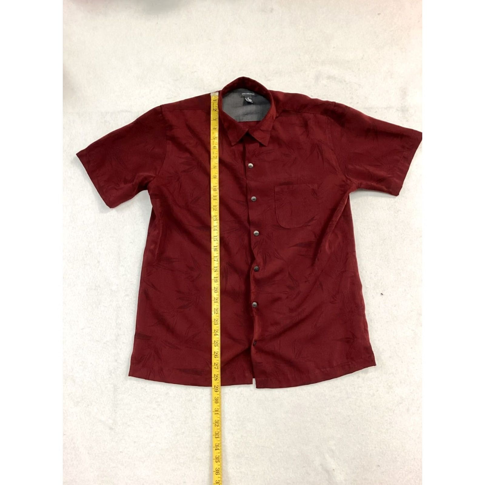 Van Heusen VINTAGE Van Heusen Hawaiian Shirt Men Medium Maroon Short Sleeve Button-Up Shirt Men’s Medium Hawaiian Theme Mens Size US M / EU 48-50 / 2 - 3 Thumbnail