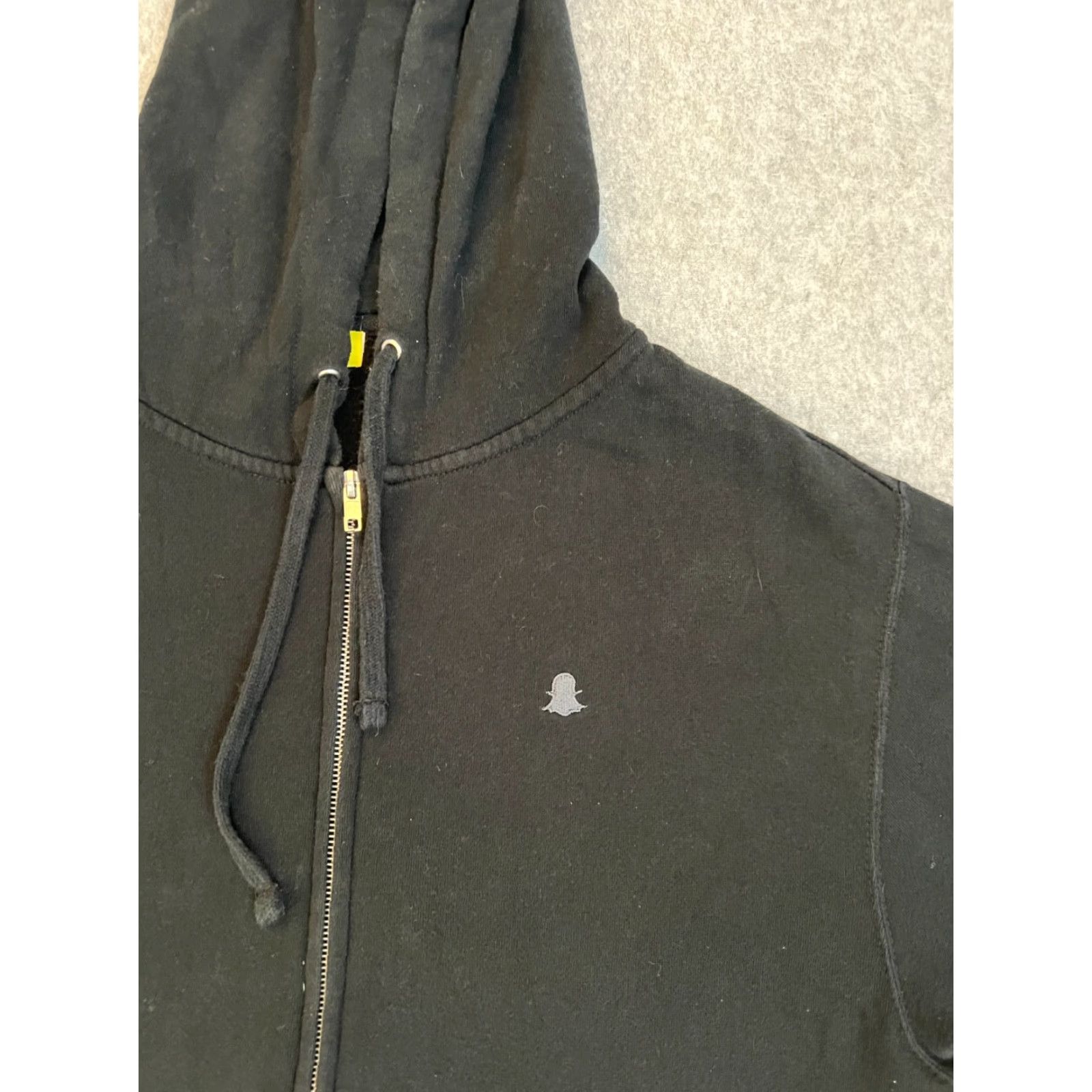 Vintage Snapchat Ghost Logo Hoodie Men’s Large Black Zip Full Zip Fleece Kangaroo Pockets Independent Trading Company Shirt? Size US L / EU 52-54 / 3 - 3 Thumbnail