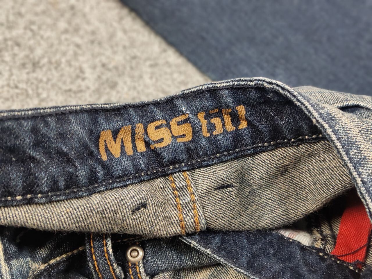 Miss Sixty Rare Vintage Y2K Miss Sixty Faded Denim Embroidered Jeans Size 28" / US 6 / IT 42 - 13 Thumbnail