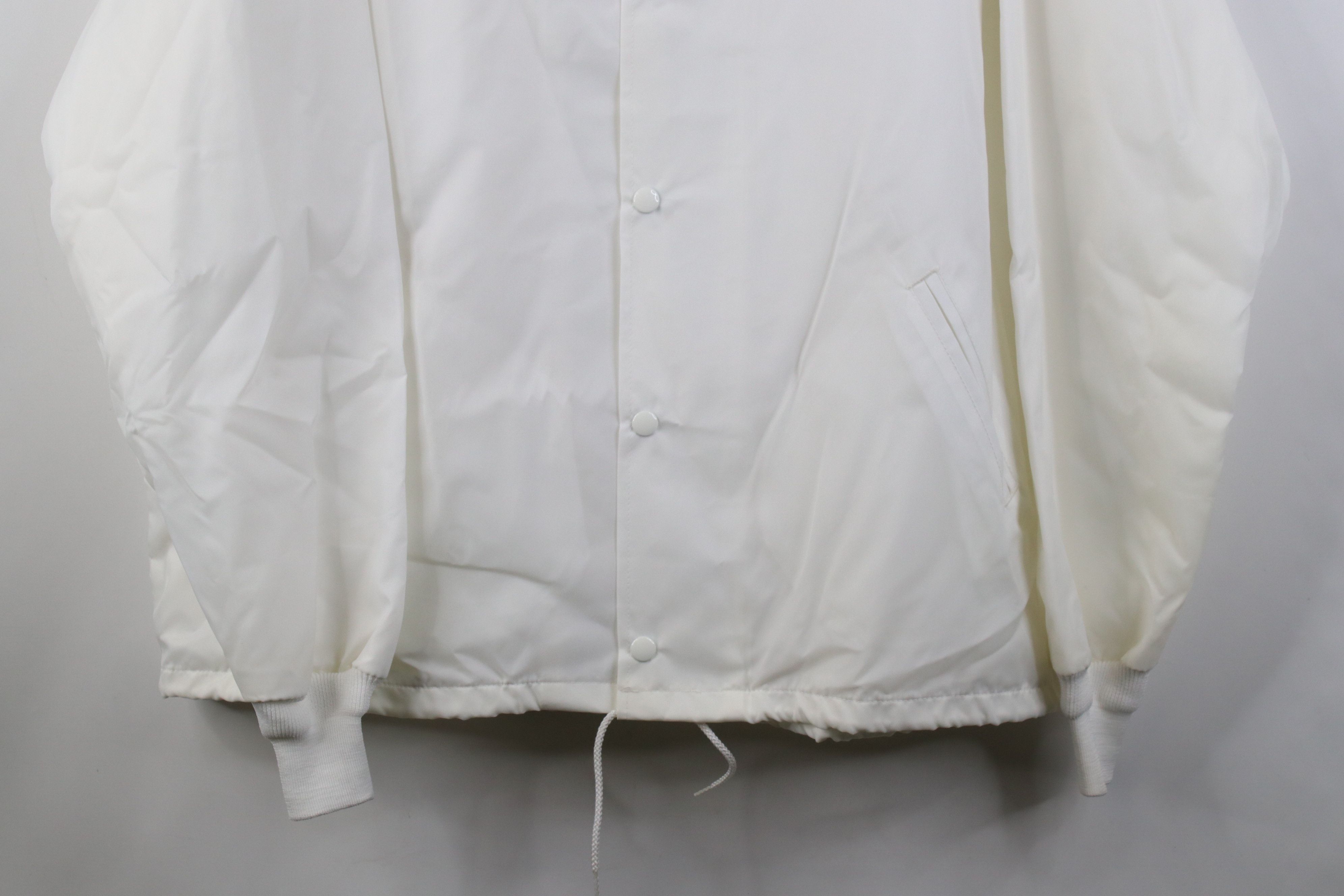 Vintage Vintage 70s Streetwear Coaches Windbreaker Jacket White USA Size US L / EU 52-54 / 3 - 3 Thumbnail