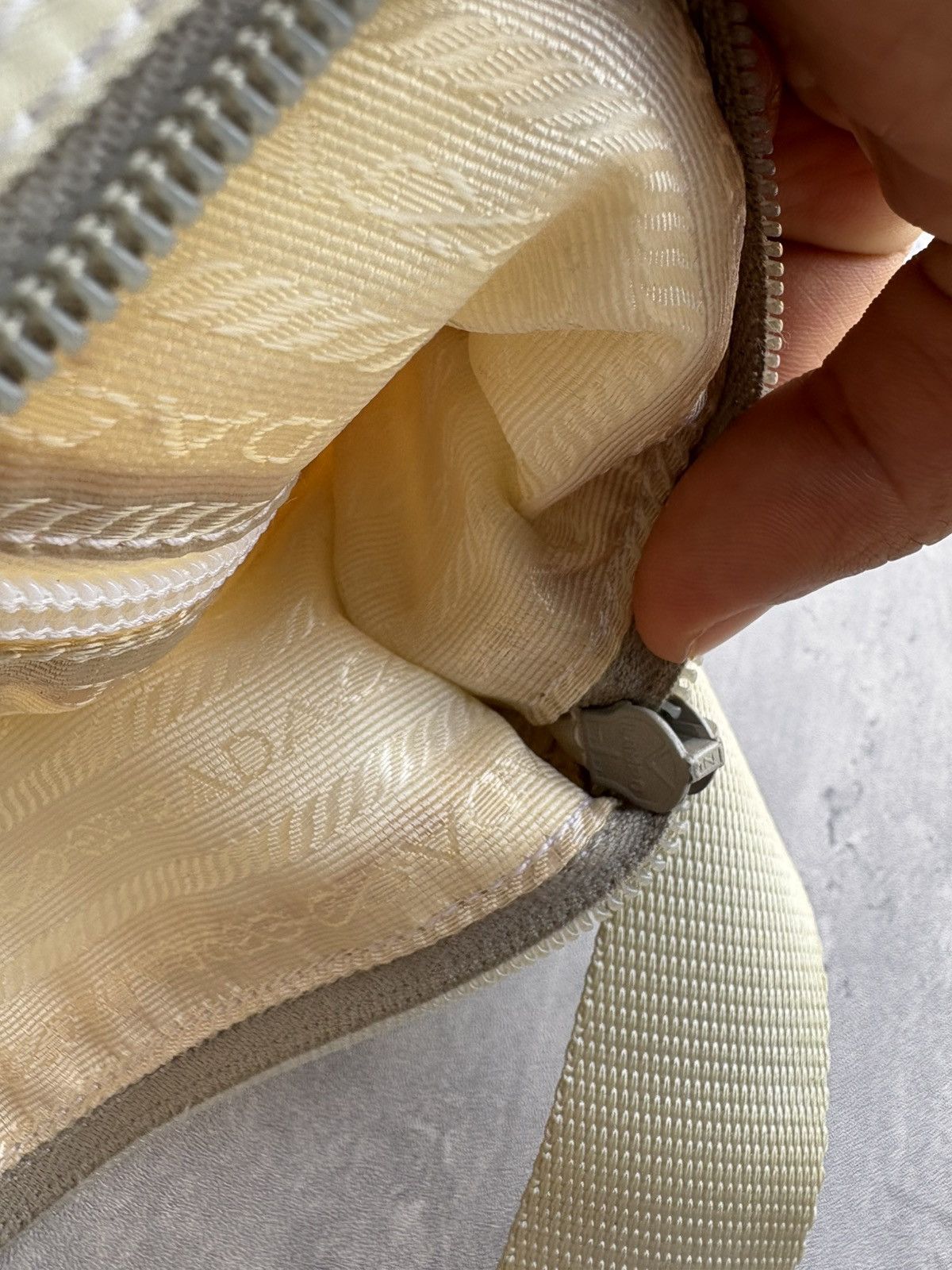 Prada Prada Shouldher bag Nylon Cream Size ONE SIZE - 9 Thumbnail