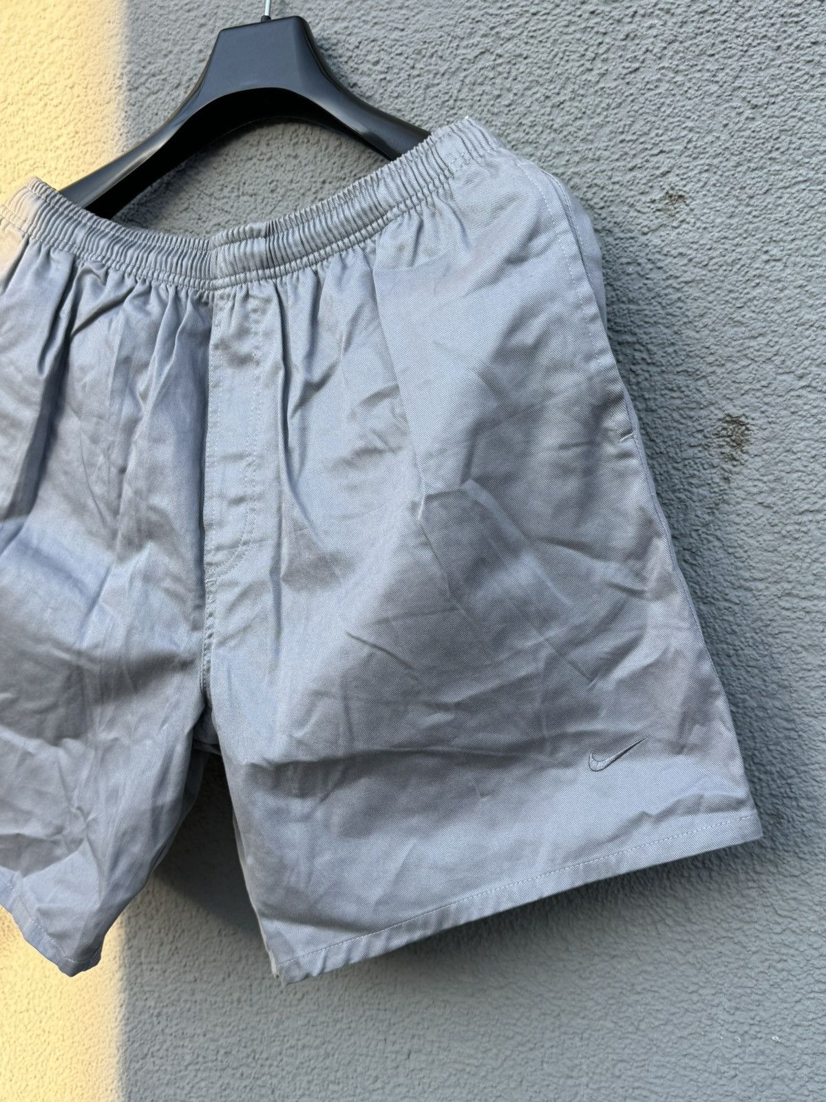 Nike × Vintage Vintage Nike Shorts Grey Size US 34 / EU 50 - 3 Thumbnail