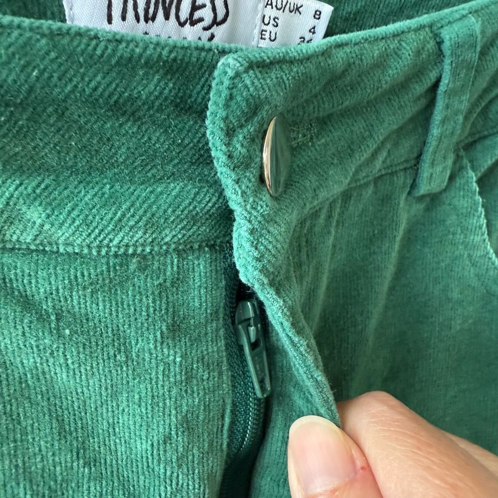 PRINCESS POLLY Princess Polly Nadia Fine Wale Corduroy Pants Green $66 4 Size 27" / US 4 / IT 40 - 4 Thumbnail