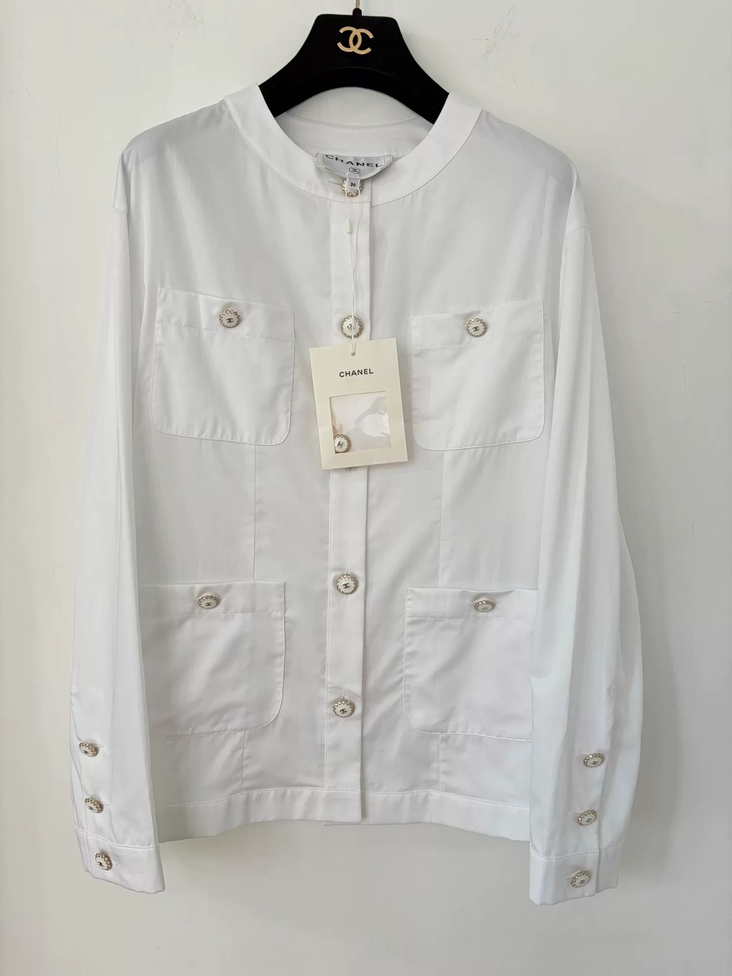 Chanel Chanel White Four-Pocket Shirt Size 36 Size US S / EU 44-46 / 1 - 1 Thumbnail