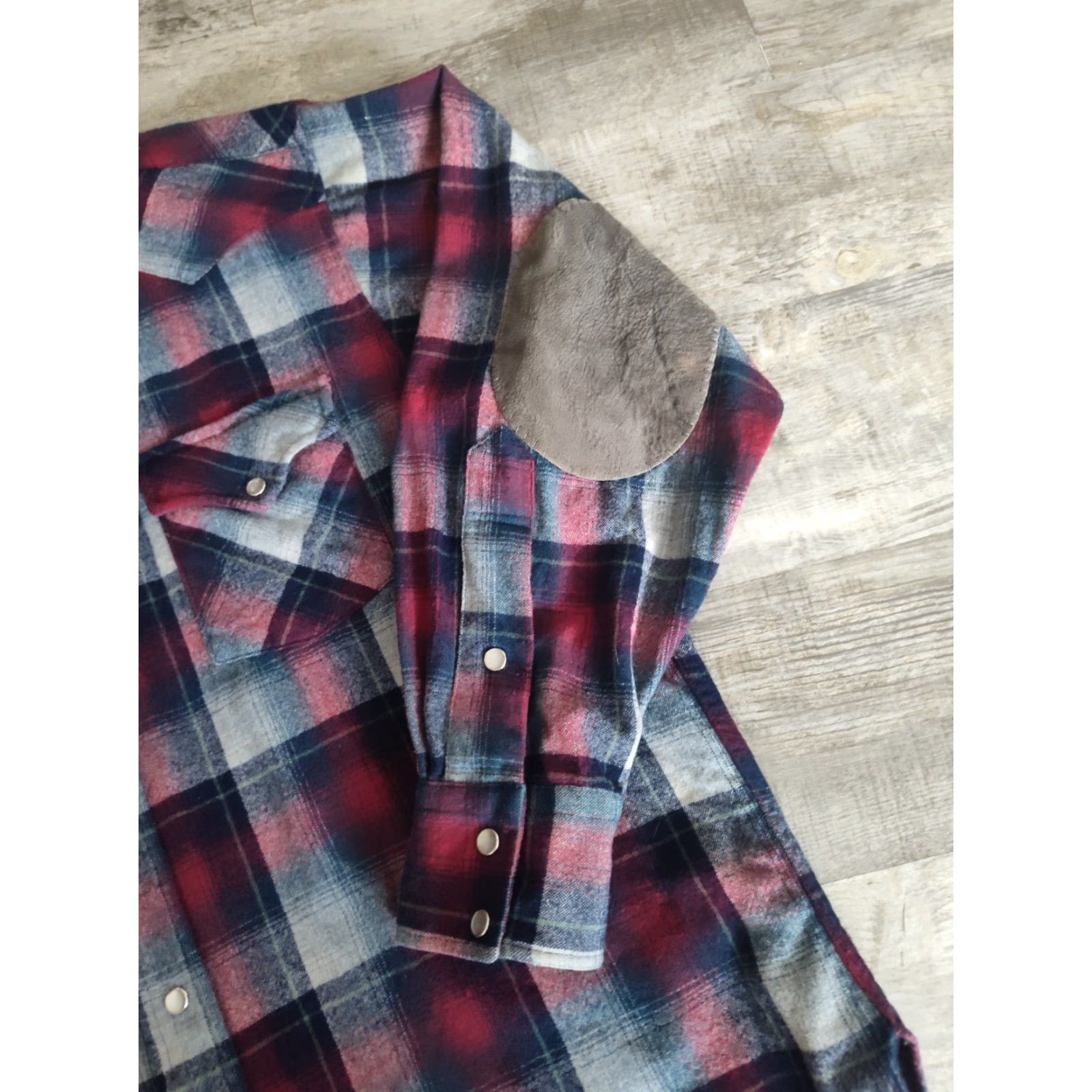 Pendleton VINTAGE Pendleton Western Shirt Men XL Wool Plaid 1960s Casual Heavyweight Button-Up Size US XL / EU 56 / 4 - 2 Thumbnail