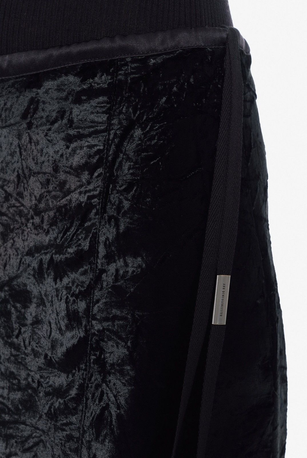 Ann Demeulemeester Last Size Ann Demeulemeester Black Long Velvet Skirt Size 26" / US 2 / IT 38 - 4 Thumbnail