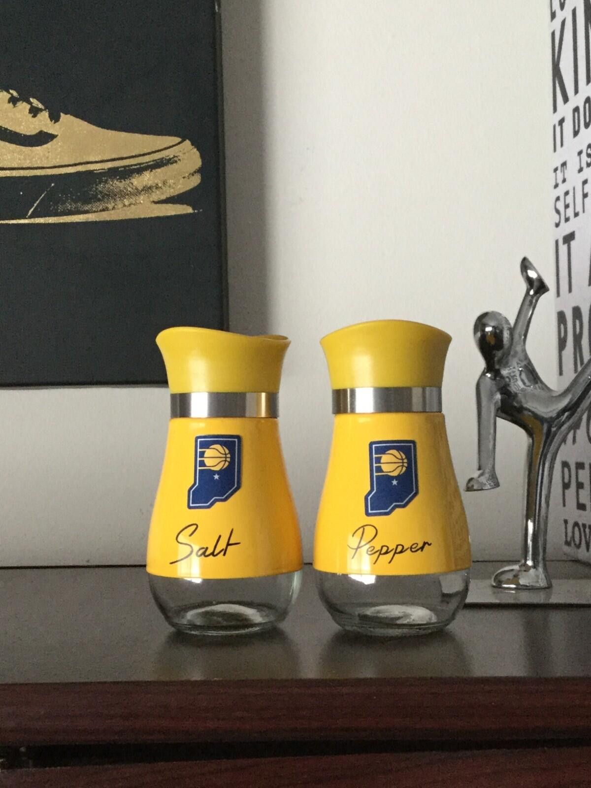 The Unbranded Brand Indiana Pacers Stainless Steel Salt & Pepper Shaker Set Size ONE SIZE - 1 Preview