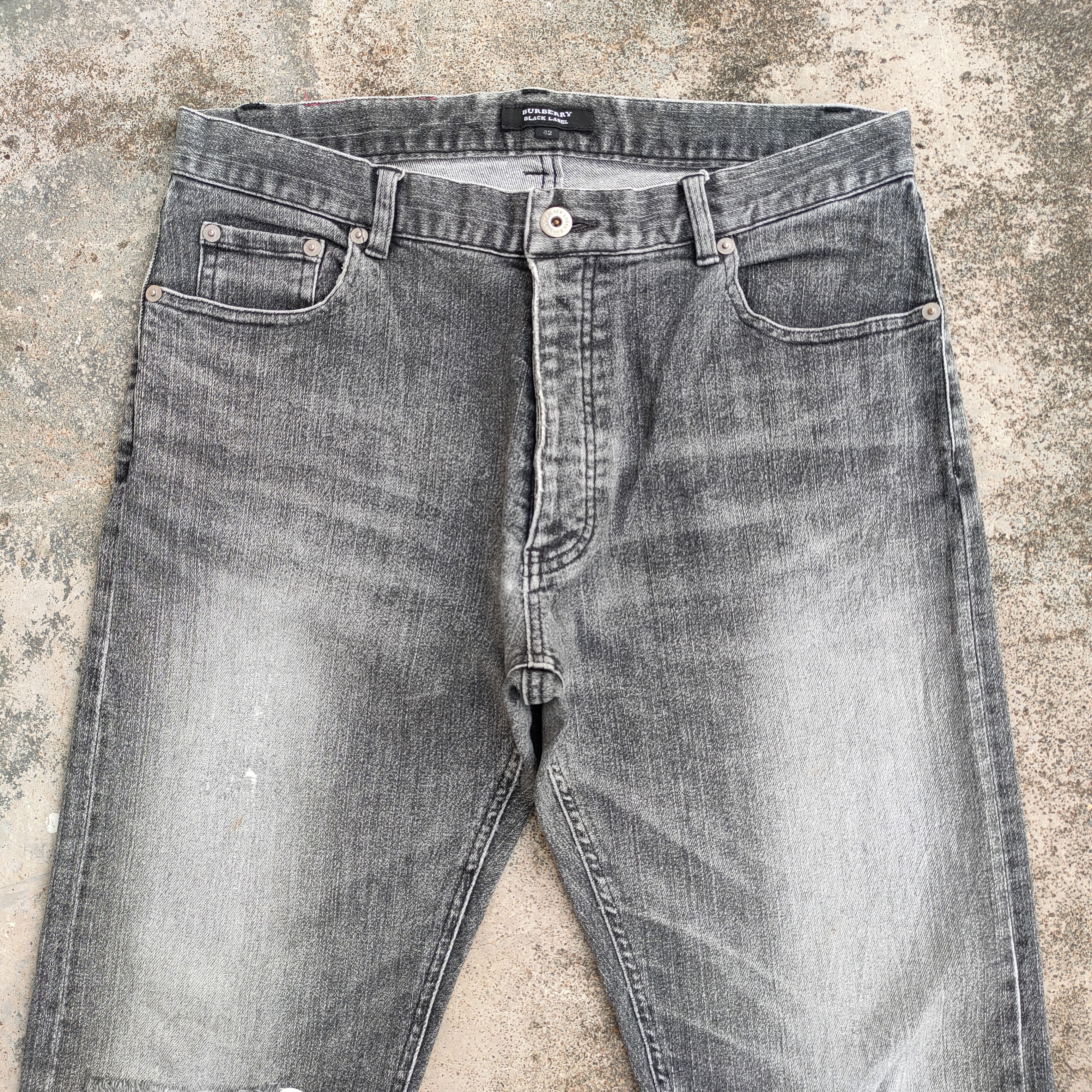 Burberry vtg Burberry black label distressed denim jeans pants Size US 32 / EU 48 - 4 Thumbnail