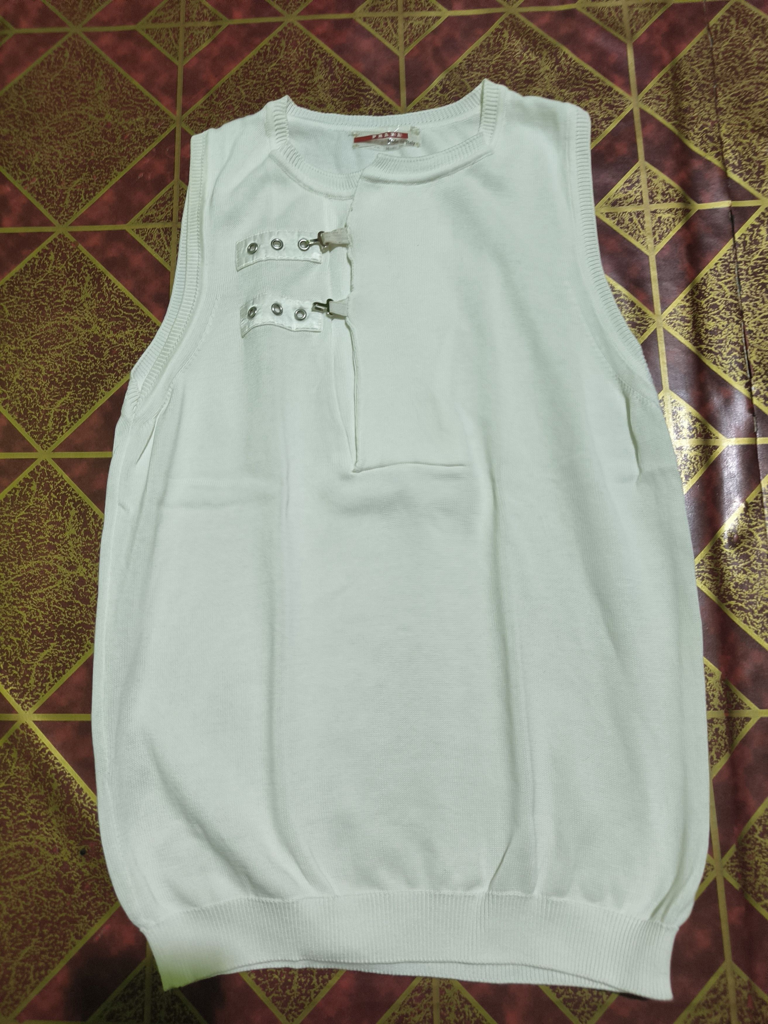 Prada Prada Fireman knitwear Sleeveless Size US M / EU 48-50 / 2 - 1 Thumbnail