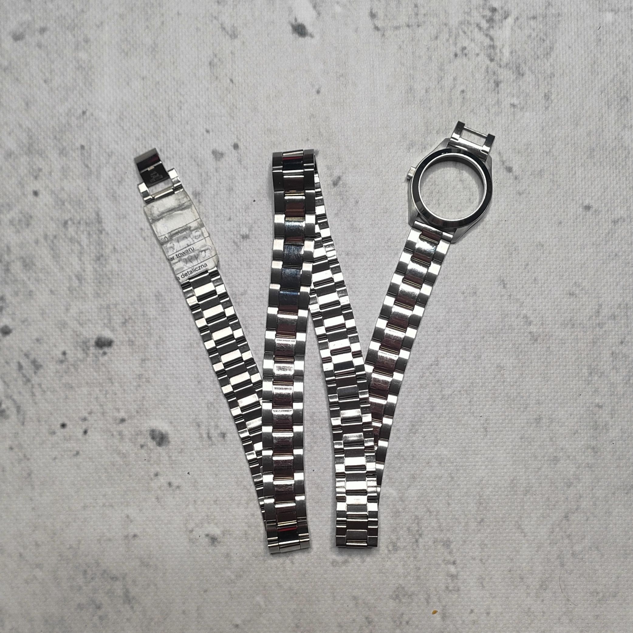 H&M × Maison Margiela Maison margiela x H&M faceless watch bracelet belt steel Size ONE SIZE - 2 Thumbnail