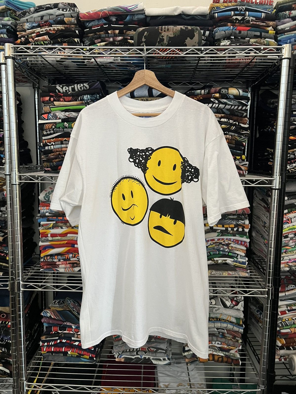 Gildan 90s Emoji Faces Haircuts Random Funny Tee Keltex Size US XL / EU 56 / 4 - 1 Thumbnail