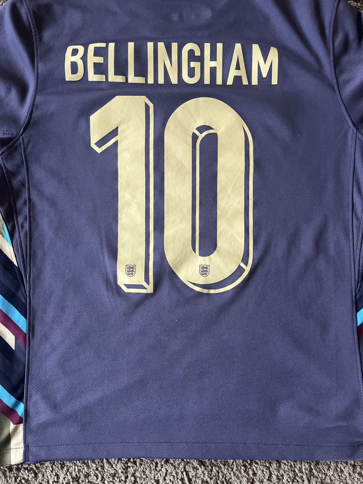 Nike Jude Bellingham England euros away Jersey Size US M / EU 48-50 / 2 - 2 Thumbnail