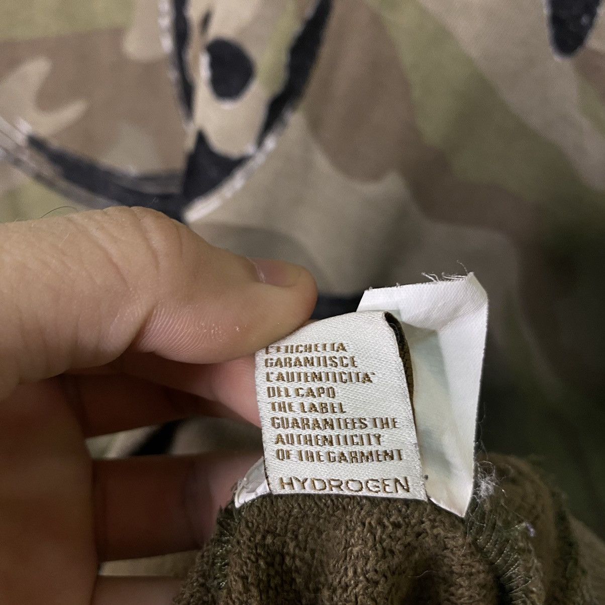HYDROGEN Hydrogen Camouflage Hoodie Made in Romania Size US L / EU 52-54 / 3 - 5 Thumbnail