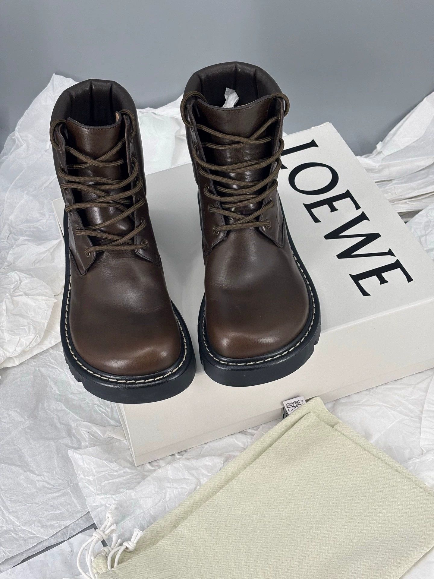Loewe men's lace-up short boots in brown Size US 9 / EU 42 - 1 Thumbnail