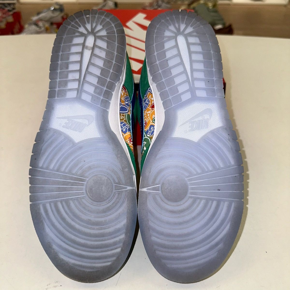 Nike Size 9.5 - Nike Dunk Low 'Foam Finger' Men's Shoes Size US 9.5 / EU 42-43 - 5 Thumbnail