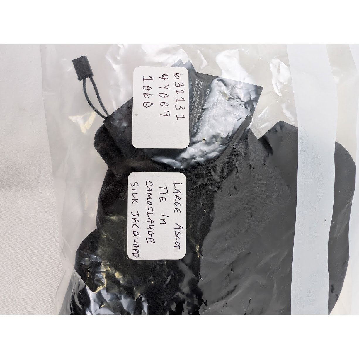 Saint Laurent Paris o1rshd1 Size: L / Silk Jacquard Tie in Black Size ONE SIZE - 9 Thumbnail