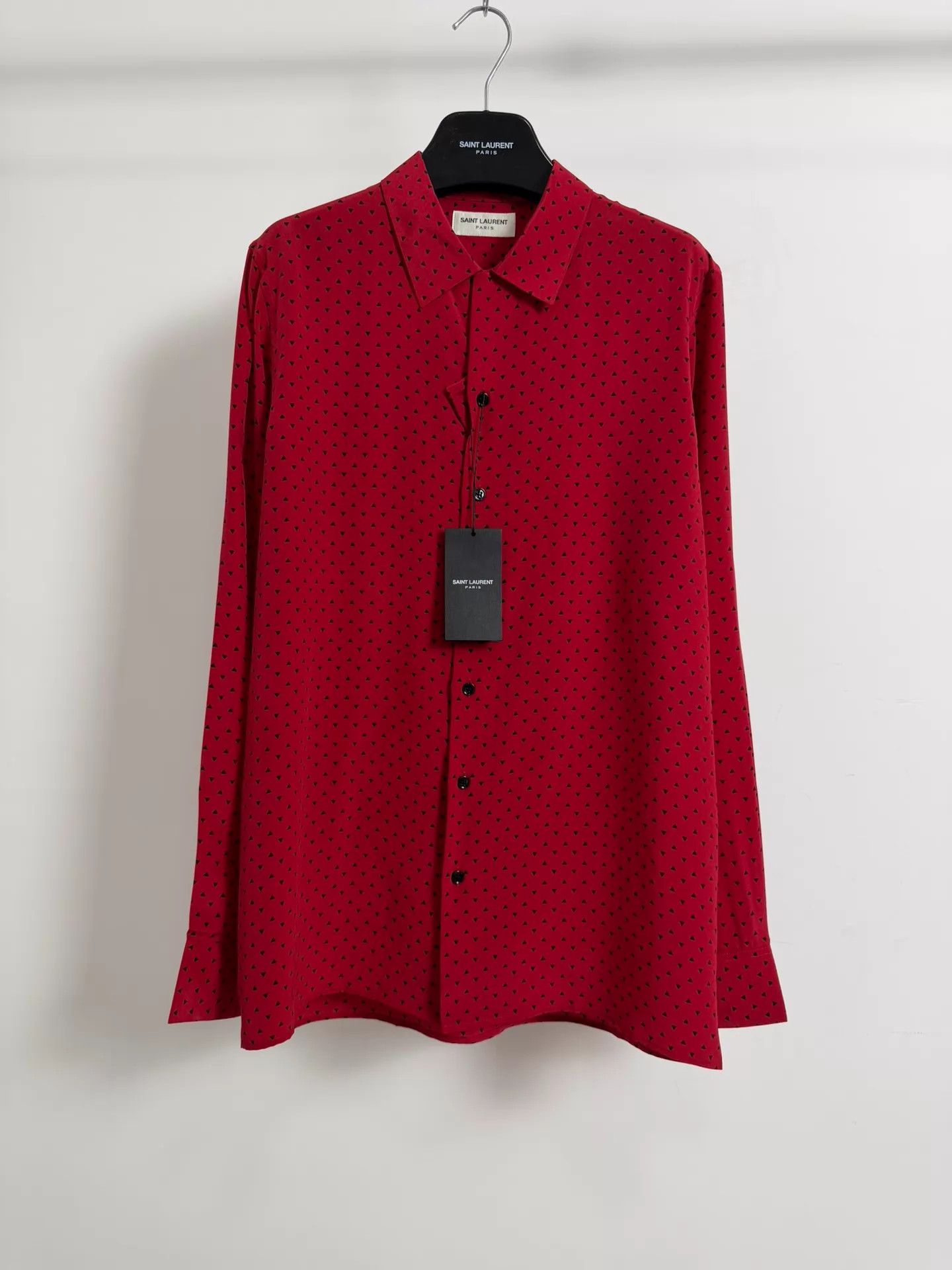 Saint Laurent Paris SLP14SS Hedi Slimane Silk Red-Base Black Triangle Shirt Size US M / EU 48-50 / 2 - 1 Thumbnail