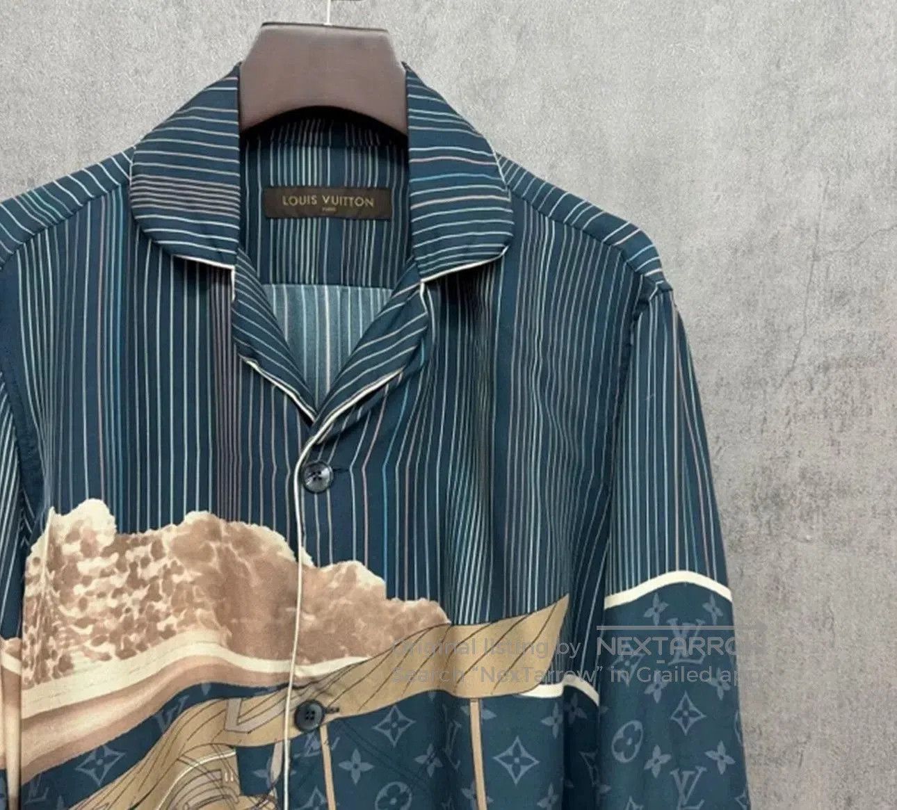 Louis Vuitton Louis Vuitton Monogram Silk Shirt. Size XS / US 0-2 / IT 36-38 - 3 Thumbnail