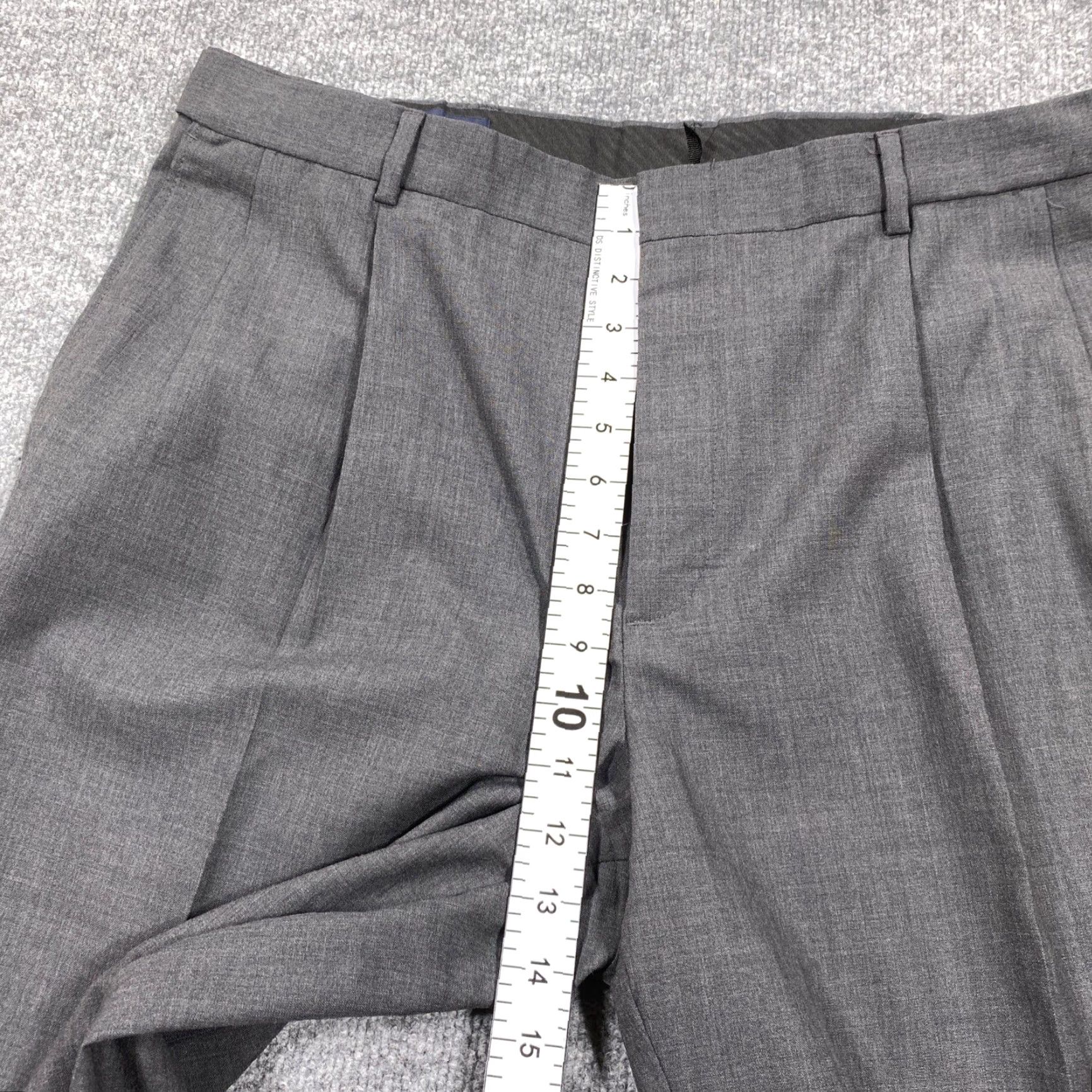 Lands' End Lands' End Dress Pants Mens 37 Gray 100% Wool Traditional Fit Double Pleated Dress Pants Men's Gray Solid Wool Pants Business Formal Slacks Mens Size US 37 - 6 Thumbnail