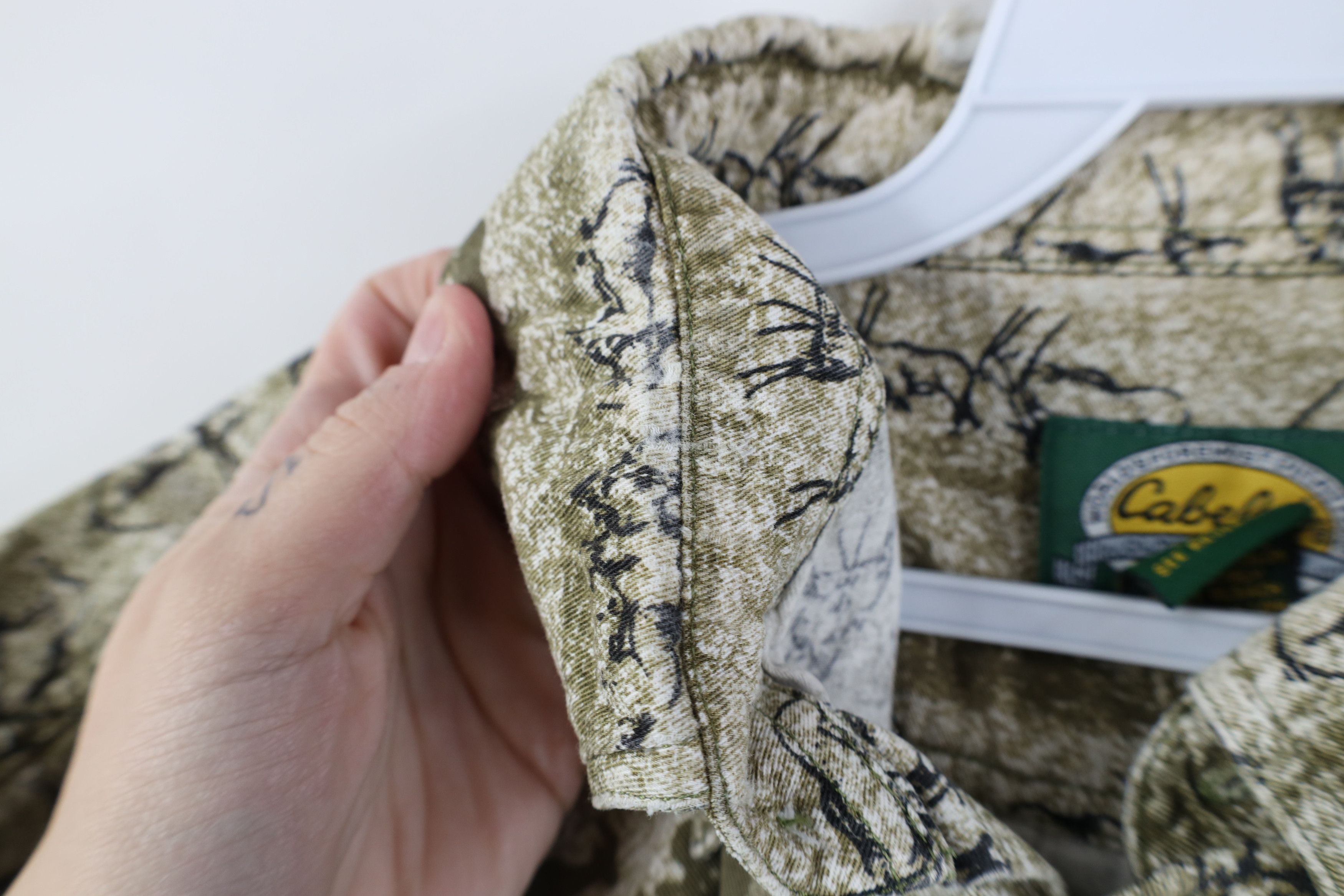 Cabelas Vintage 90s Cabelas Antelope All Over Print Button Shirt Size US L / EU 52-54 / 3 - 8 Thumbnail