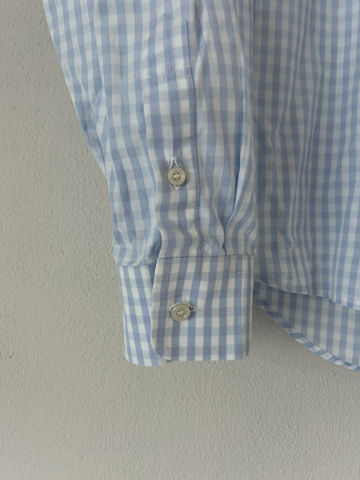 Gucci Gucci Blue Gingham Shirt with Bee Cuff Patch Size US M / EU 48-50 / 2 - 3 Thumbnail