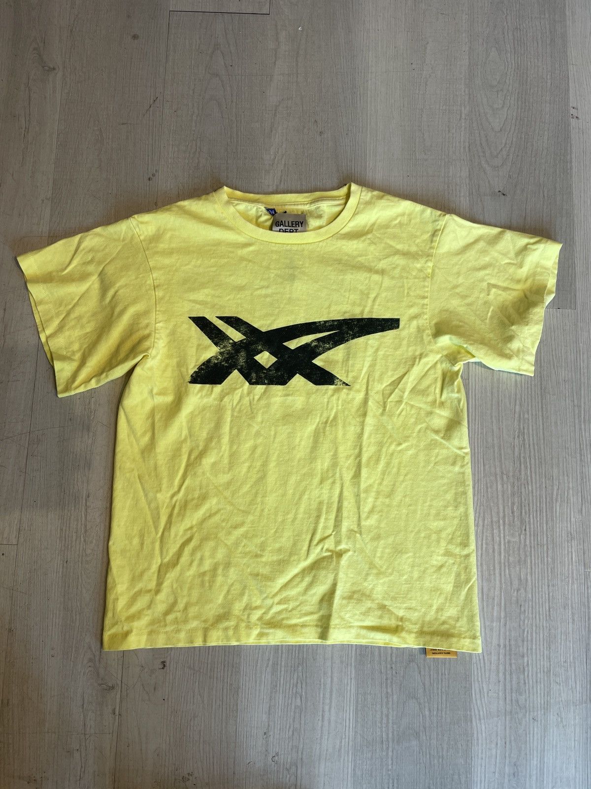 Gallery Dept. Gallery Dept. ASICS Logo T-Shirt Lime Green M Size US M / EU 48-50 / 2 - 1 Thumbnail
