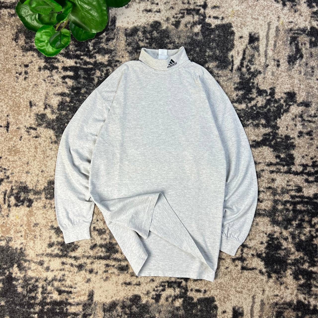 Adidas Adidas Vintage Y2K Mini Logo Turtleneck Longsleeve Size US L / EU 52-54 / 3 - 1 Thumbnail