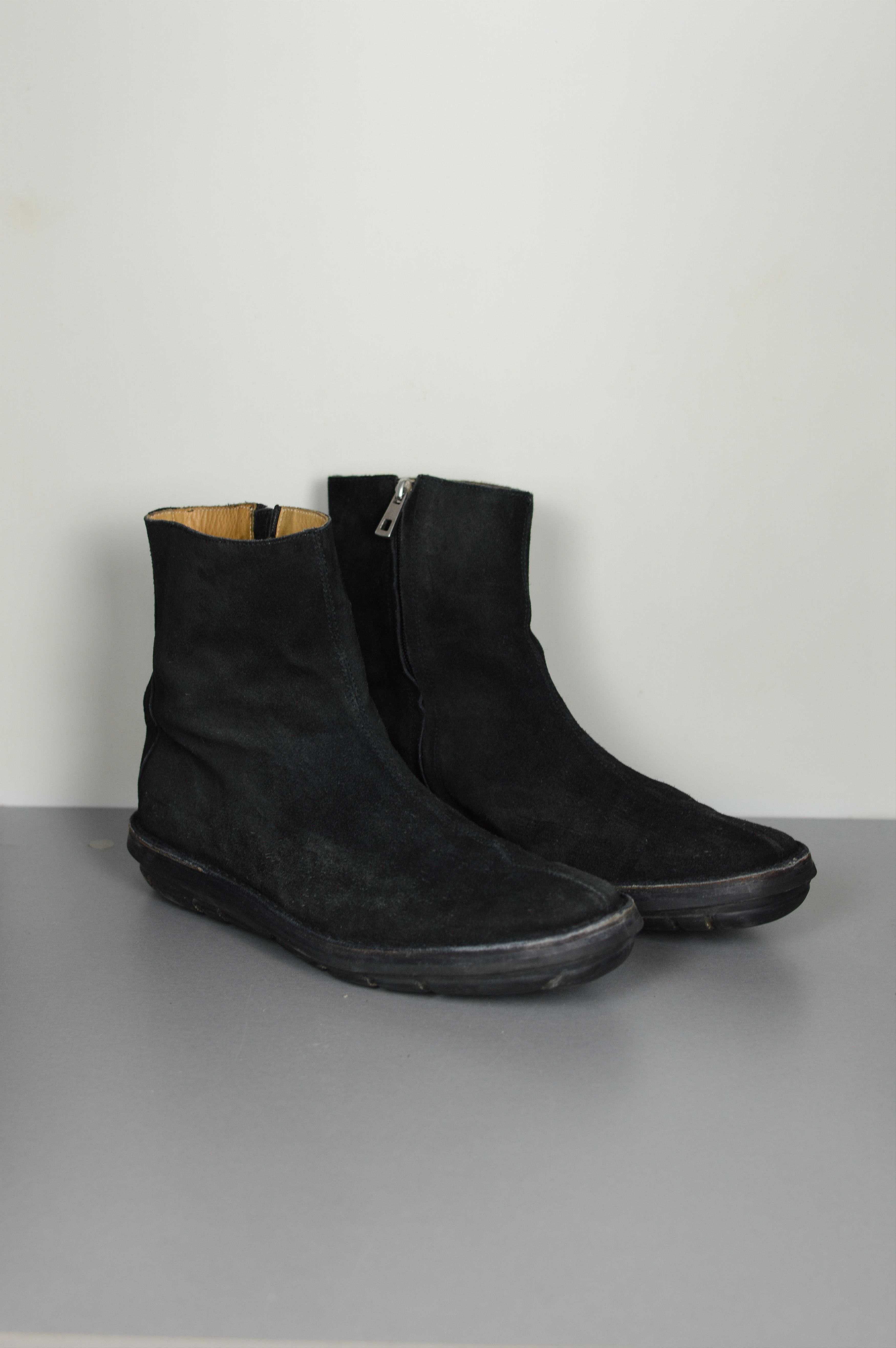 Bally Bally Suede Ankle Boots Size US 10 / EU 43 - 1 Thumbnail