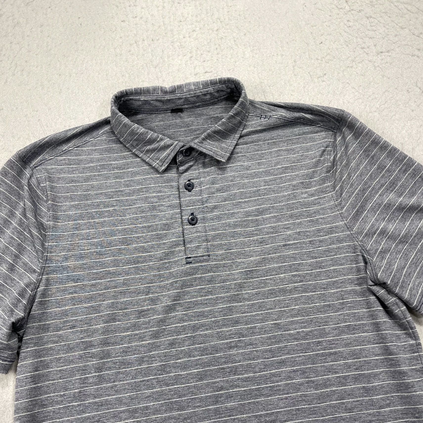 Lululemon Lululemon Polo Shirt Mens Small Striped Gray Heather Evolution Short Sleeve Golf Size US S / EU 44-46 / 1 - 3 Thumbnail