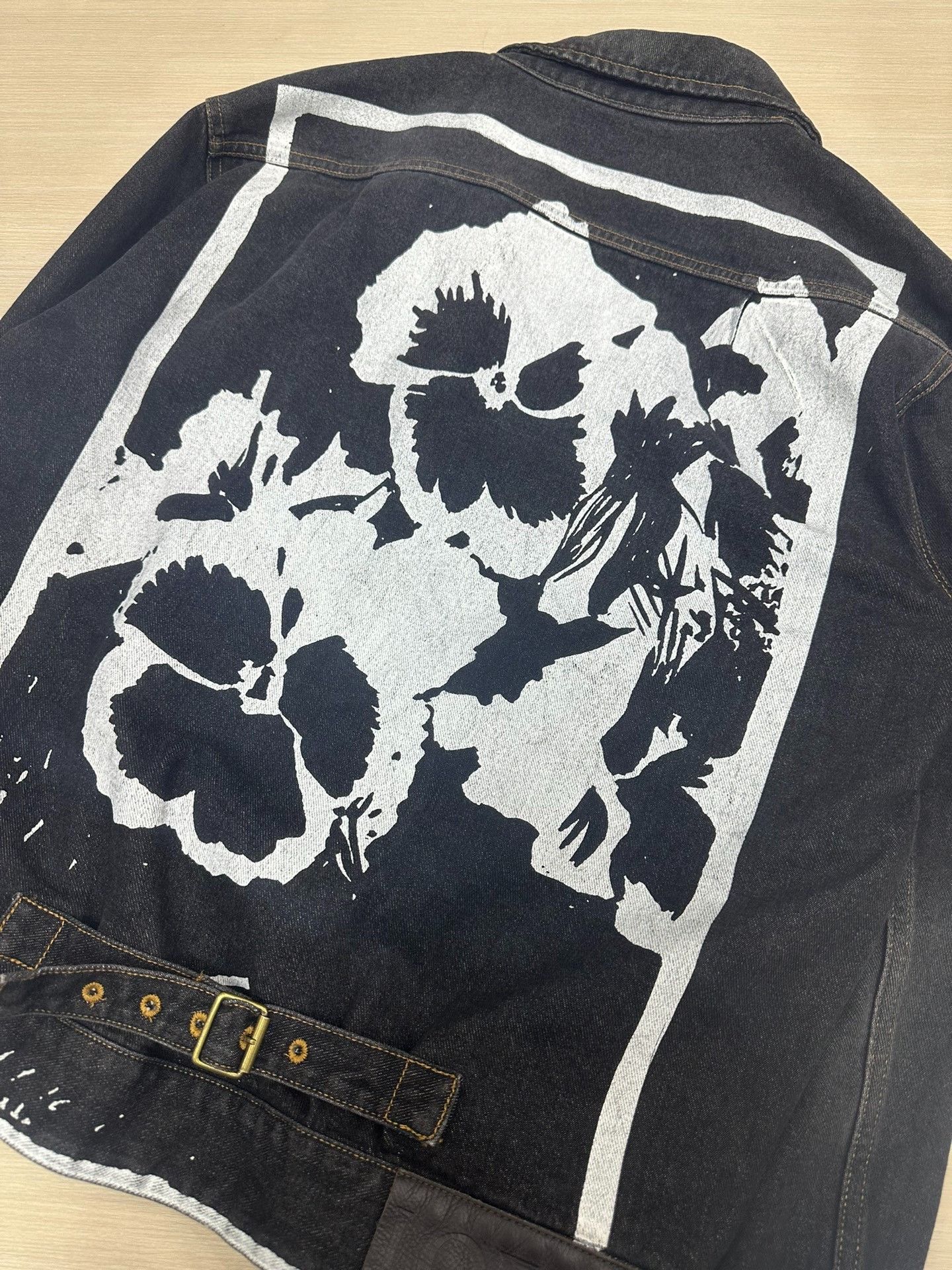 Loewe Loewe Black Denim Back Graffiti Leather Jacket 2501-Nextarr Size US S / EU 44-46 / 1 - 1 Thumbnail