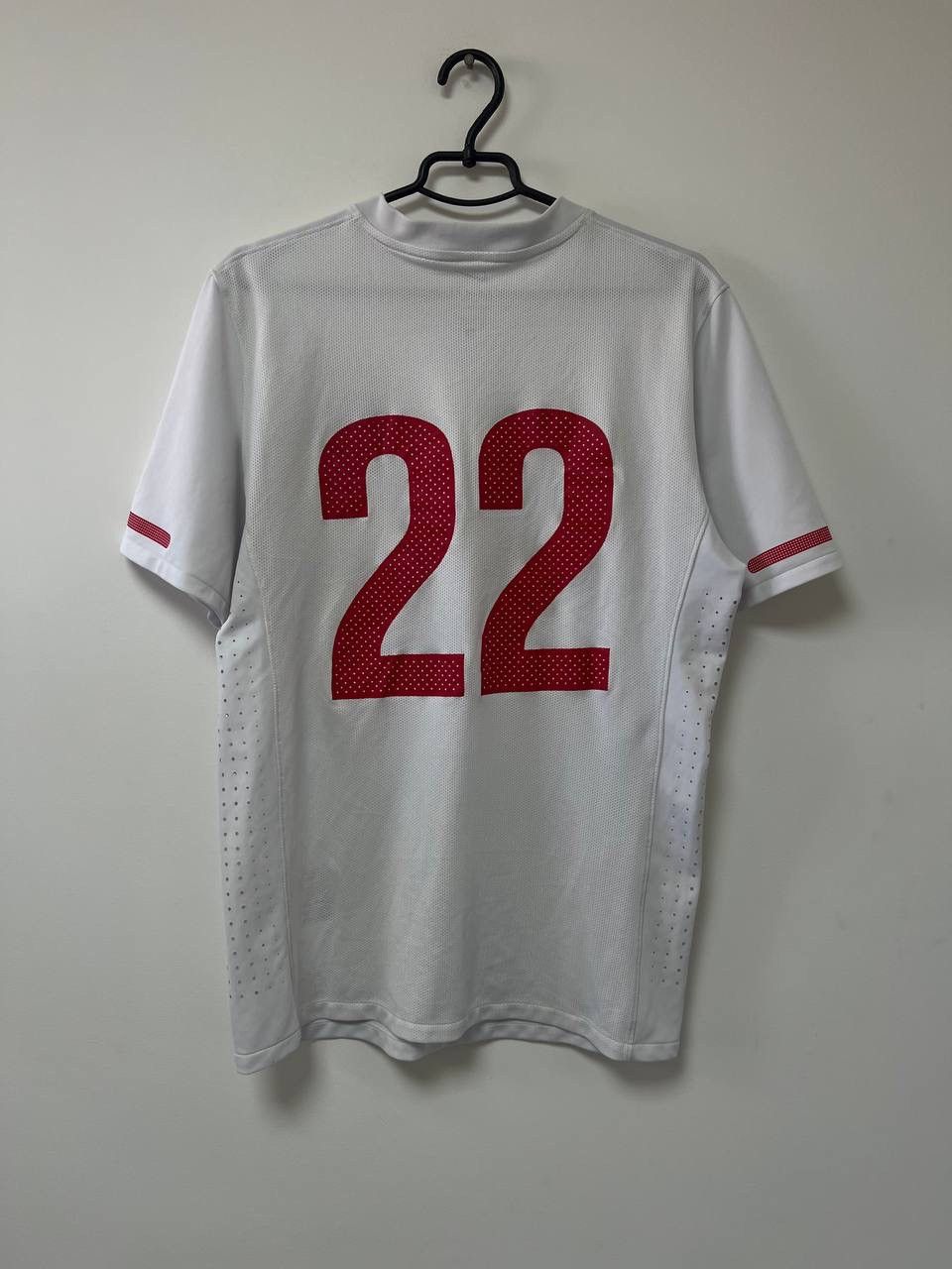 Nike Serbia World Cup 2010 Away Player Issue Jersey Football L Size US L / EU 52-54 / 3 - 15 Thumbnail