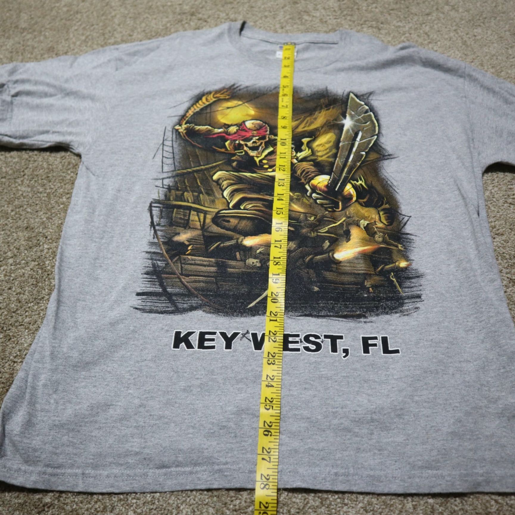Gildan Skeleton Pirate Vacation Shirt Men's XL Gray Key West Florida FL T-Shirt Tee Size US XL / EU 56 / 4 - 6 Thumbnail