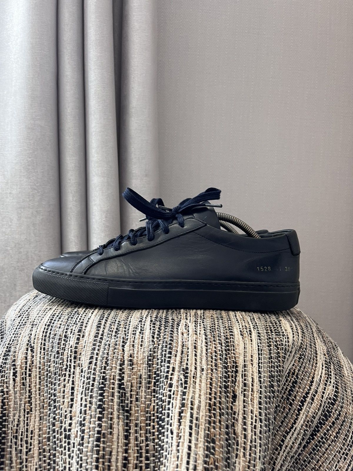 Common Projects × Designer Common Projects Achilles Low Sneakers Navy leather shoes Size US 8 / EU 41 - 1 Thumbnail