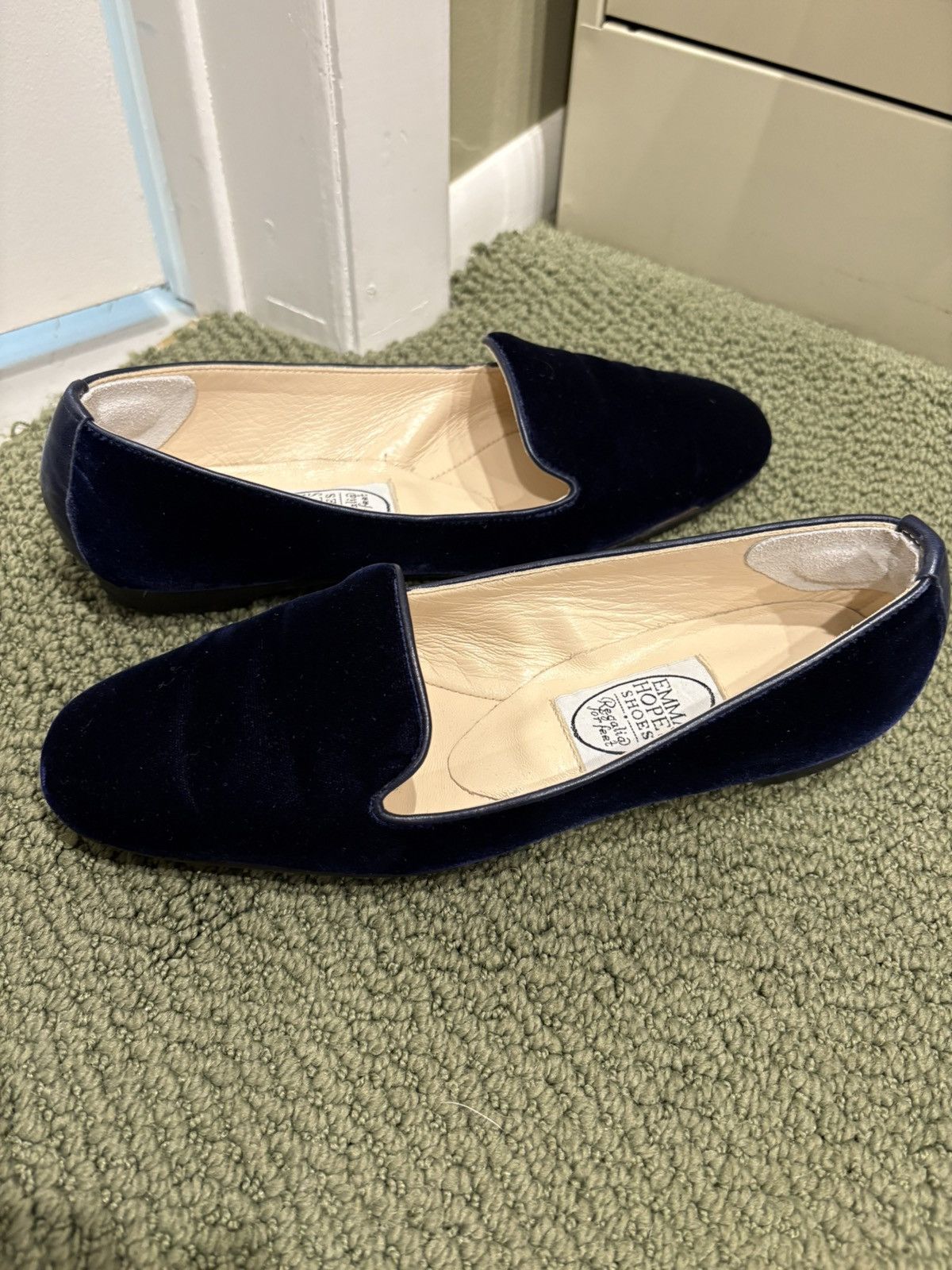 Other Emma Hope’s Albert Blue Velvet New Slip Ons Size 36 Size US 6 / IT 36 - 2 Thumbnail