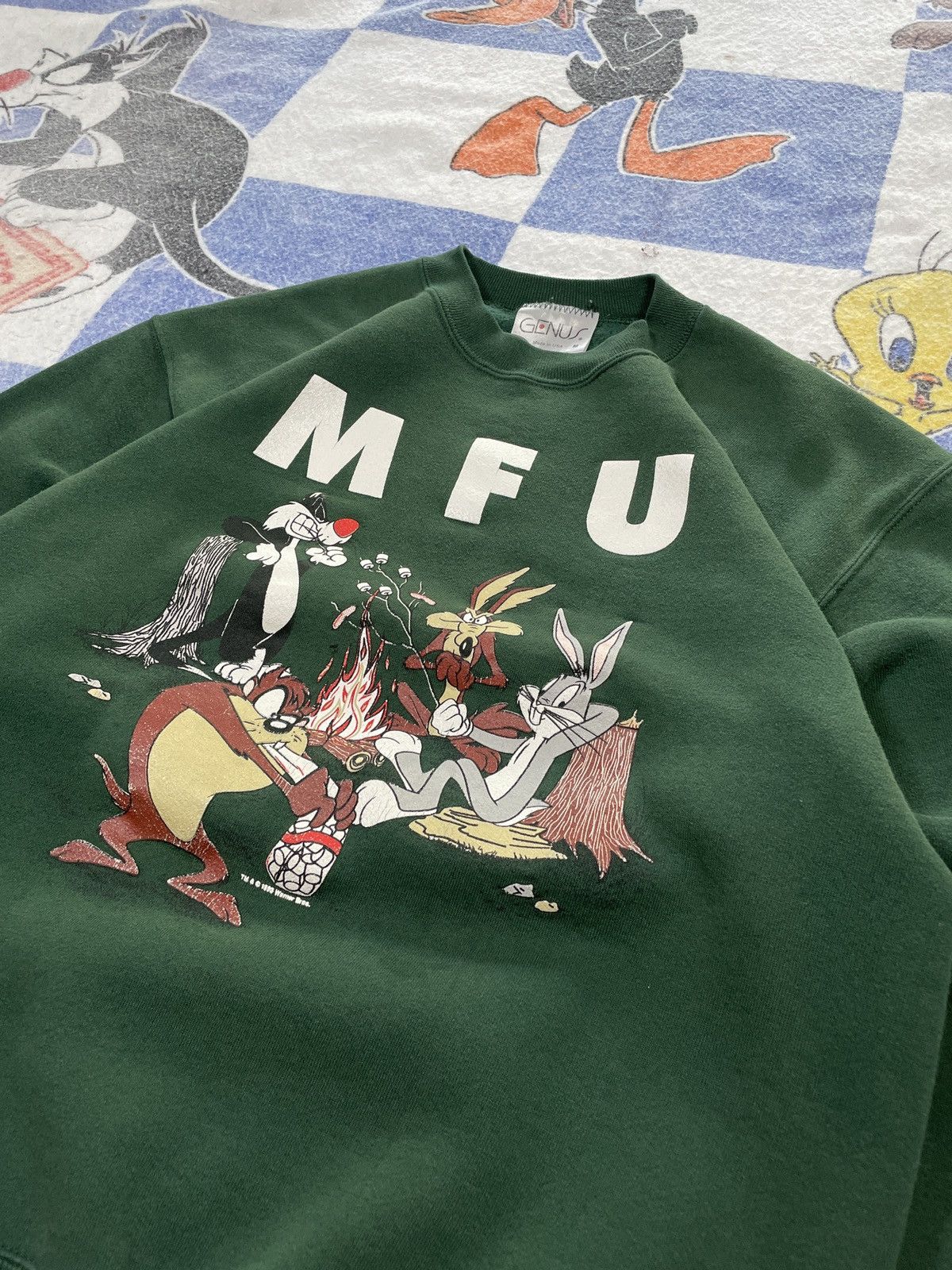 Vintage Vintage looney tunes crewneck sweatshirt Size US M / EU 48-50 / 2 - 2 Thumbnail