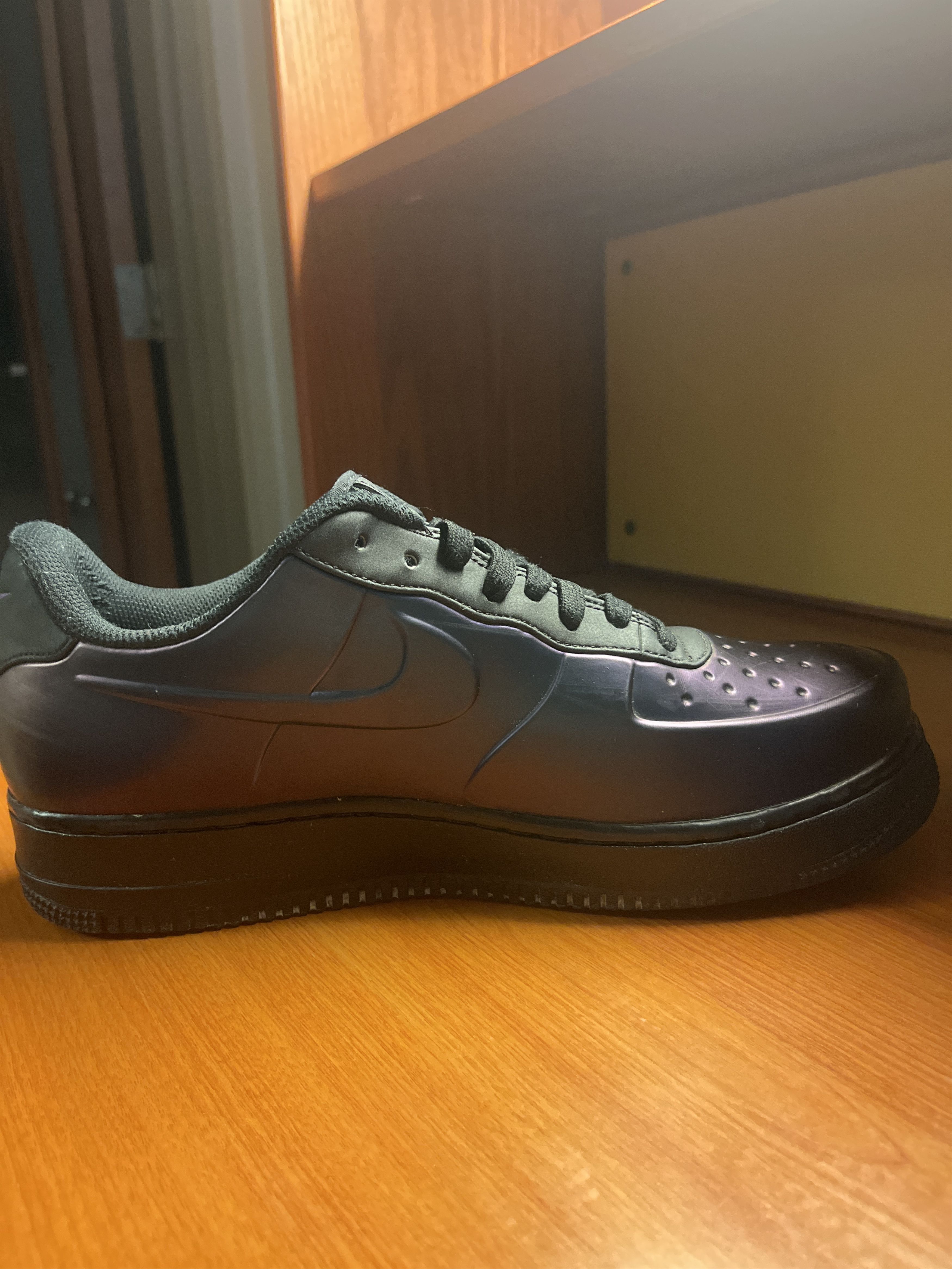 Nike 2019 Air Force 1 Foamposite Pro ‘Court Purple’ Size US 8.5 / EU 41-42 - 2 Thumbnail