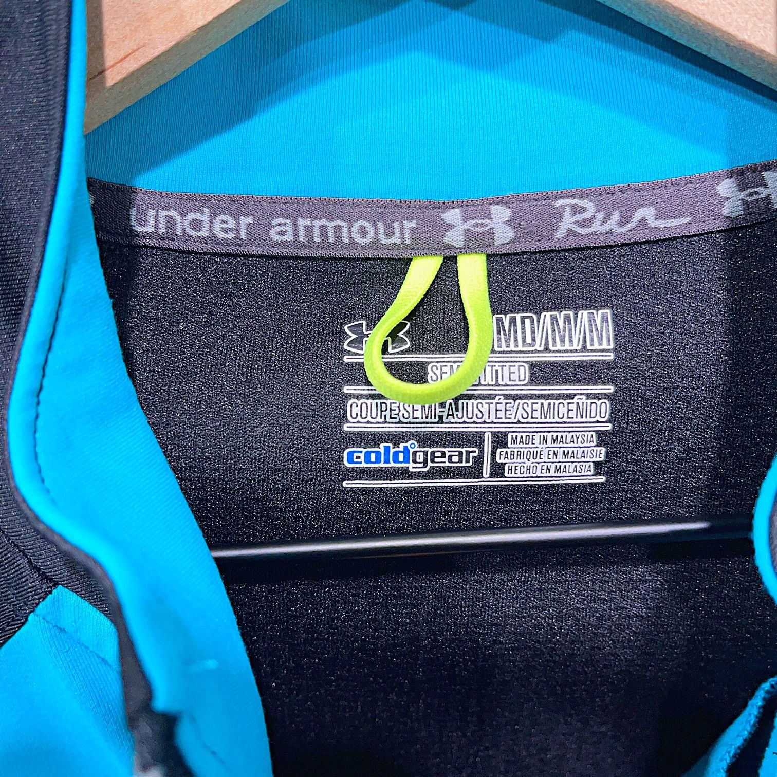 Under Armour Under Armour Run Fitted Running Jacket Black Blue Womens M Size M / US 6-8 / IT 42-44 - 7 Thumbnail