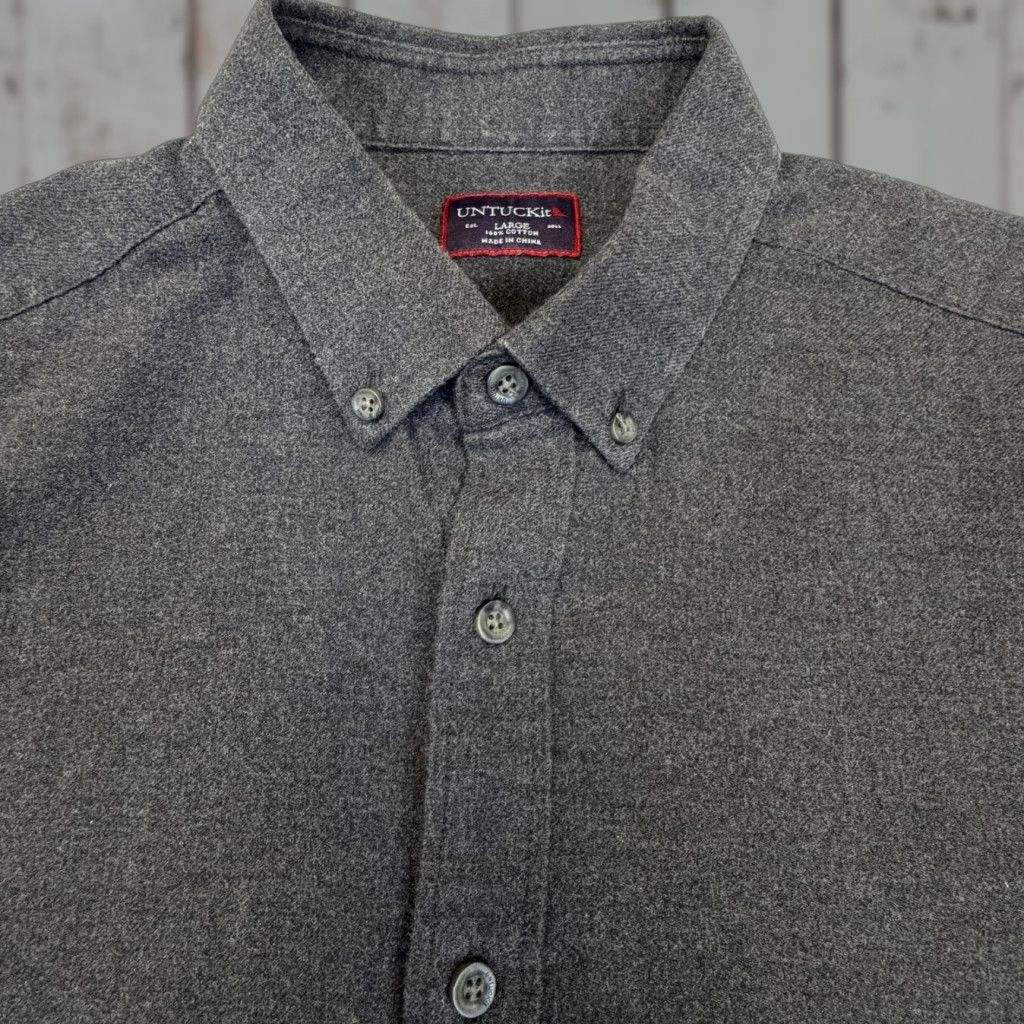 UNTUCKit UNTUCKit Shirt Mens Large Gray Flannel Button-Down Long Sleeve Untucked Fit Button Up Cotton Solid Casual, Business Men Large Gray UNTUCKit Shirt Size US L / EU 52-54 / 3 - 1 Thumbnail