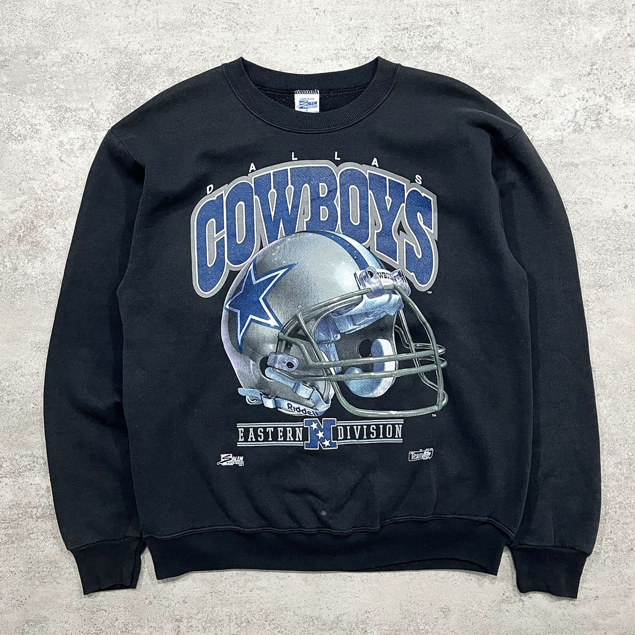 Vintage Dallas Cowboys Helmet Sweatshirt Crewneck Size Large 90s NFL –  Throwback Vault