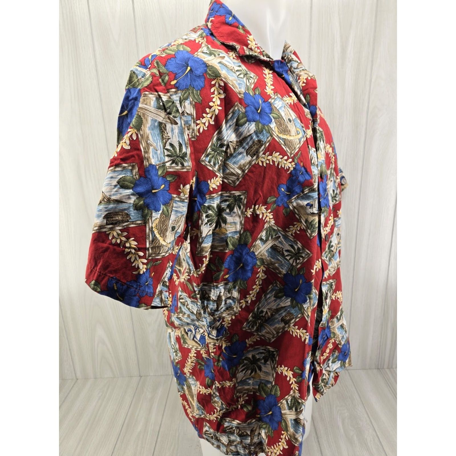 Vintage VINTAGE Winnie Fashion Mens Red Hawaiian Shirt Size Large Floral 90s Vintage Hawaiian Shirt Mens Red Size US L / EU 52-54 / 3 - 5 Thumbnail