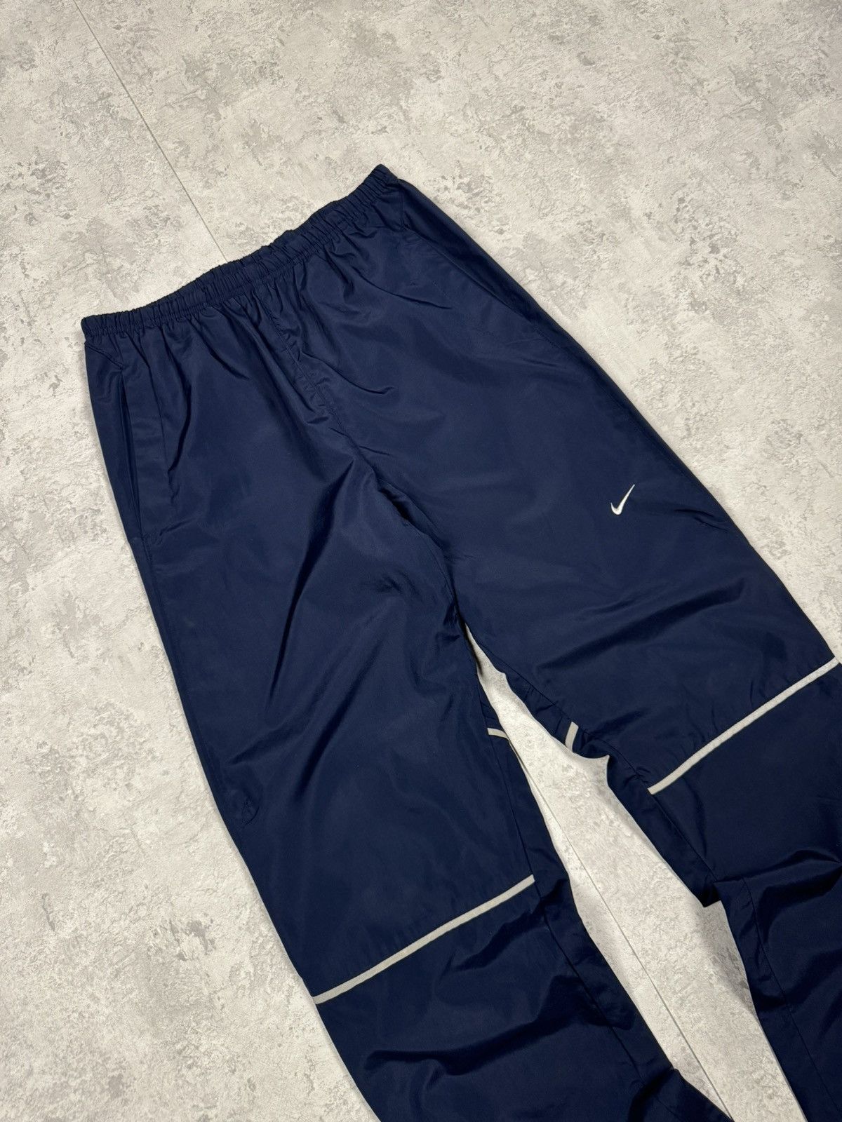 Nike Vintage Nike Y2K Sweatpants Track Pants Size S Size US 30 / EU 46 - 5 Thumbnail