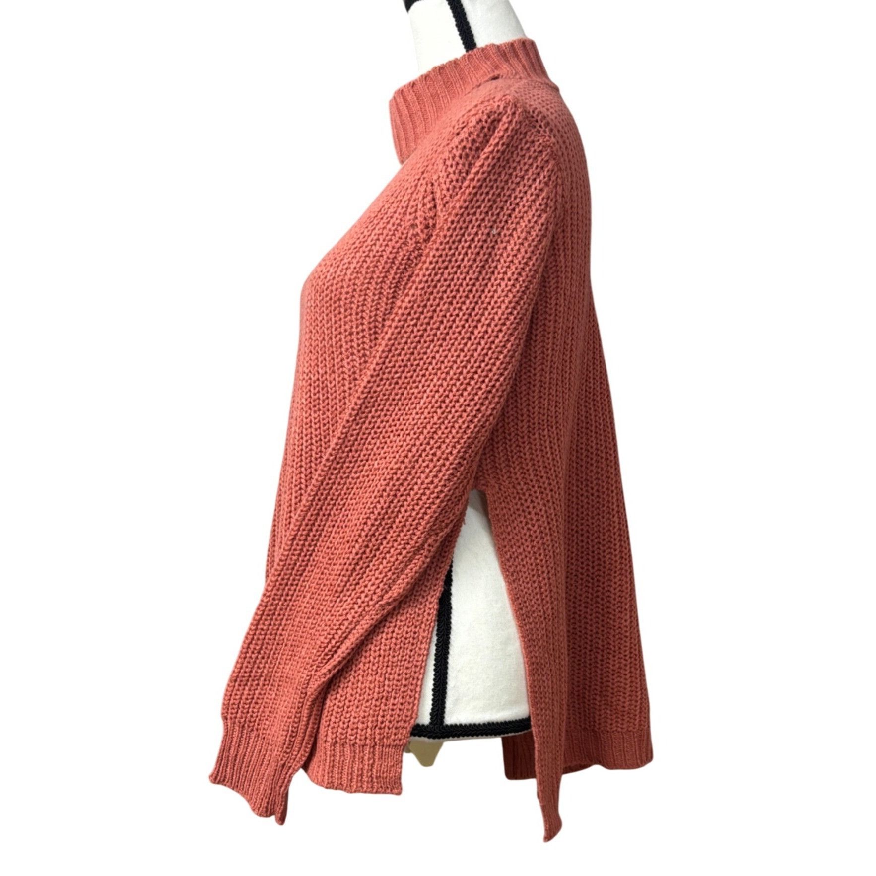 Other Planet Gold Junior’s V-neck chocker Side Slits Sweater, Sz. Size M / US 6-8 / IT 42-44 - 3 Thumbnail