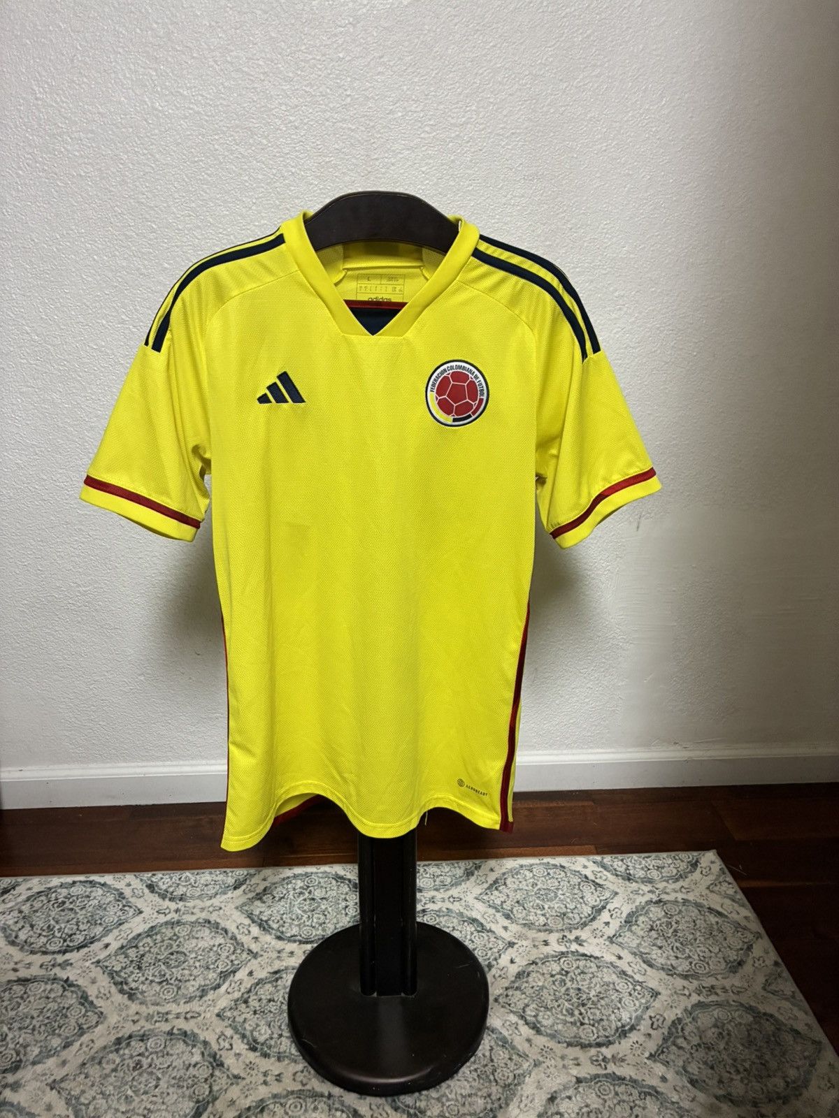 Adidas Colombia NT Adidas jersey yellow copa america world cup Size US L / EU 52-54 / 3 - 1 Thumbnail
