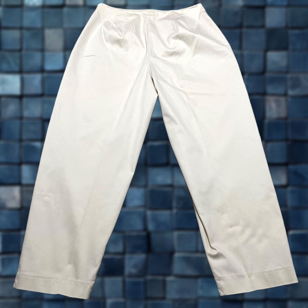 Talbots Talbots Womens Pants Beige 12P Petite Straight Dress Pants Flat Front Button Zip Machine Washable Beiges Family: Preppy Mens? No Size 34" / US 12 / IT 48 - 1 Thumbnail