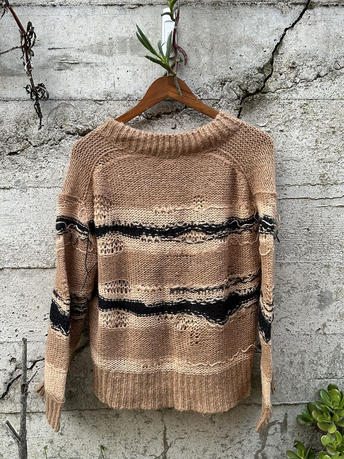 Acne Studios RARE GRAIL Acne Studios distressed Kurt cobain knit Size US M / EU 48-50 / 2 - 4 Thumbnail
